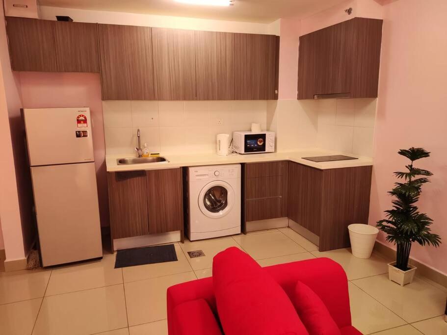 ImpianKU at HYVE SOHO Cyberjaya - 1BR - Wifi photo 5