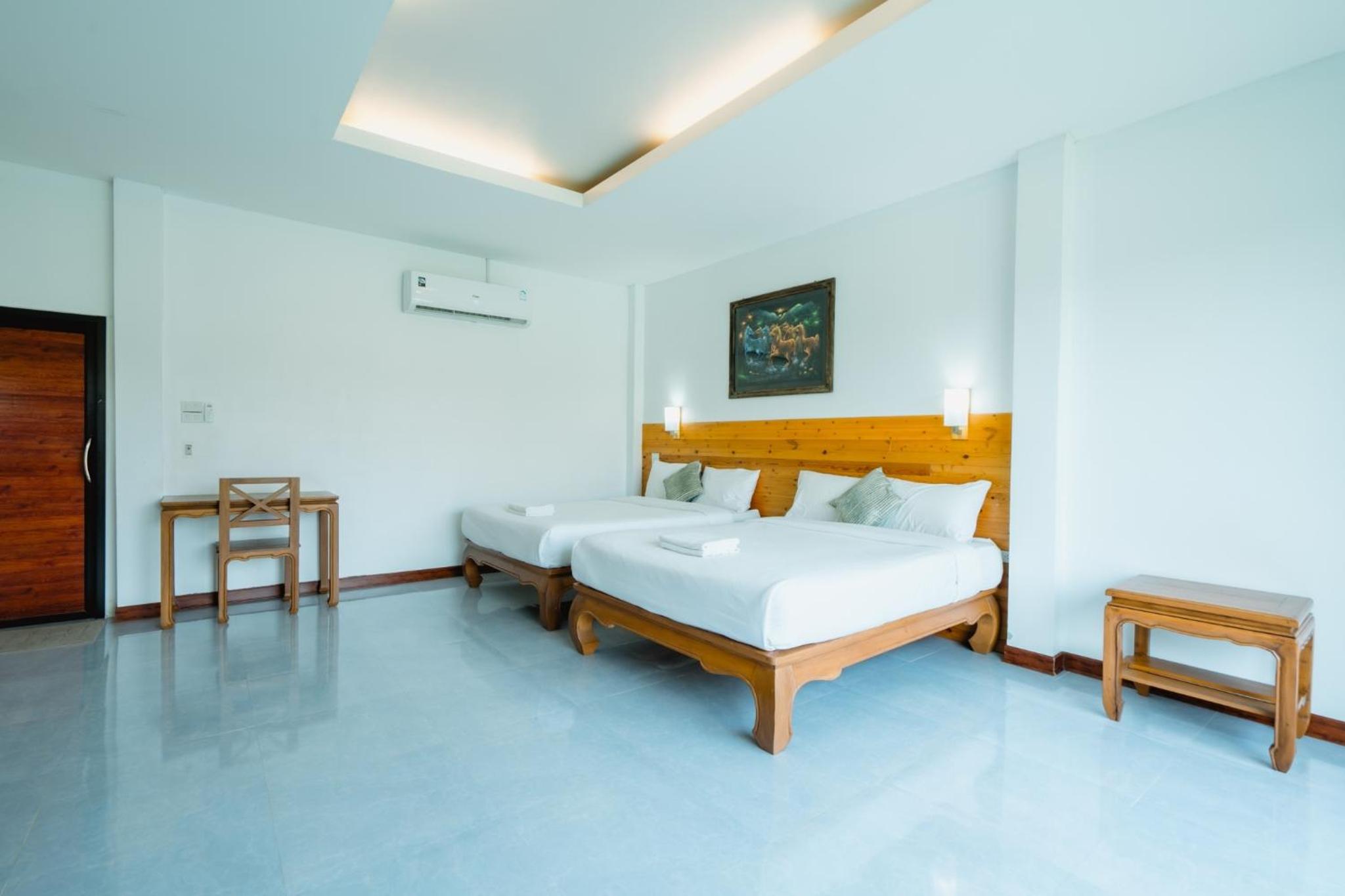 Lamphurai Riverside Resort and Spa