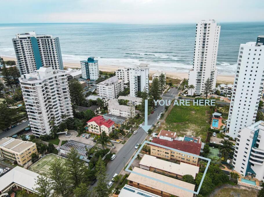 Freddies Pet-Friendly Apt Steps to Beach