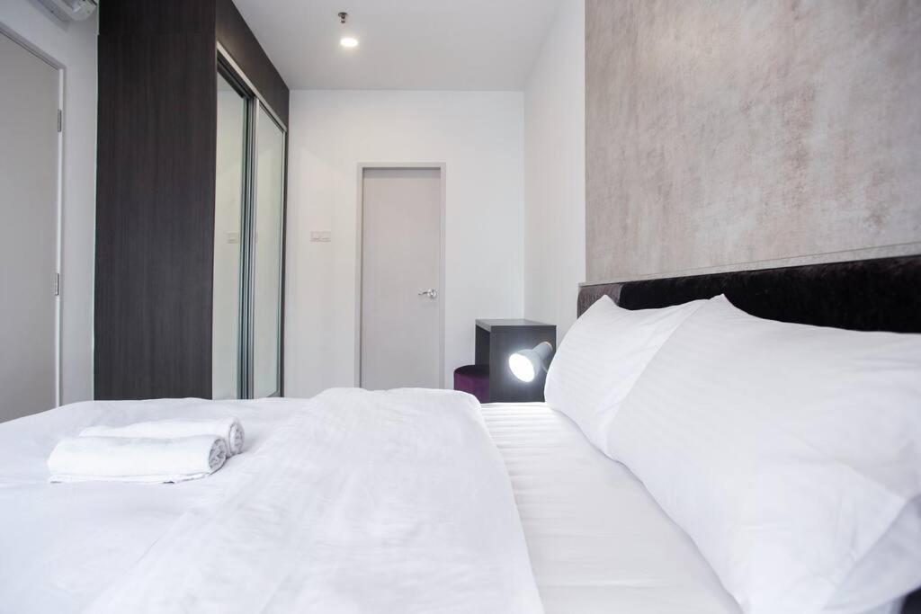 iCity 2Bedroom Themepark, Mall Wi-Fi photo 8
