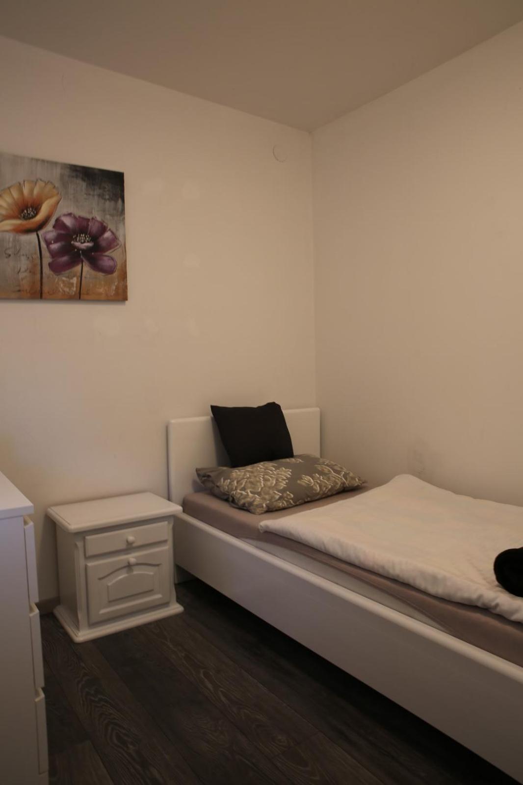 Photo 37