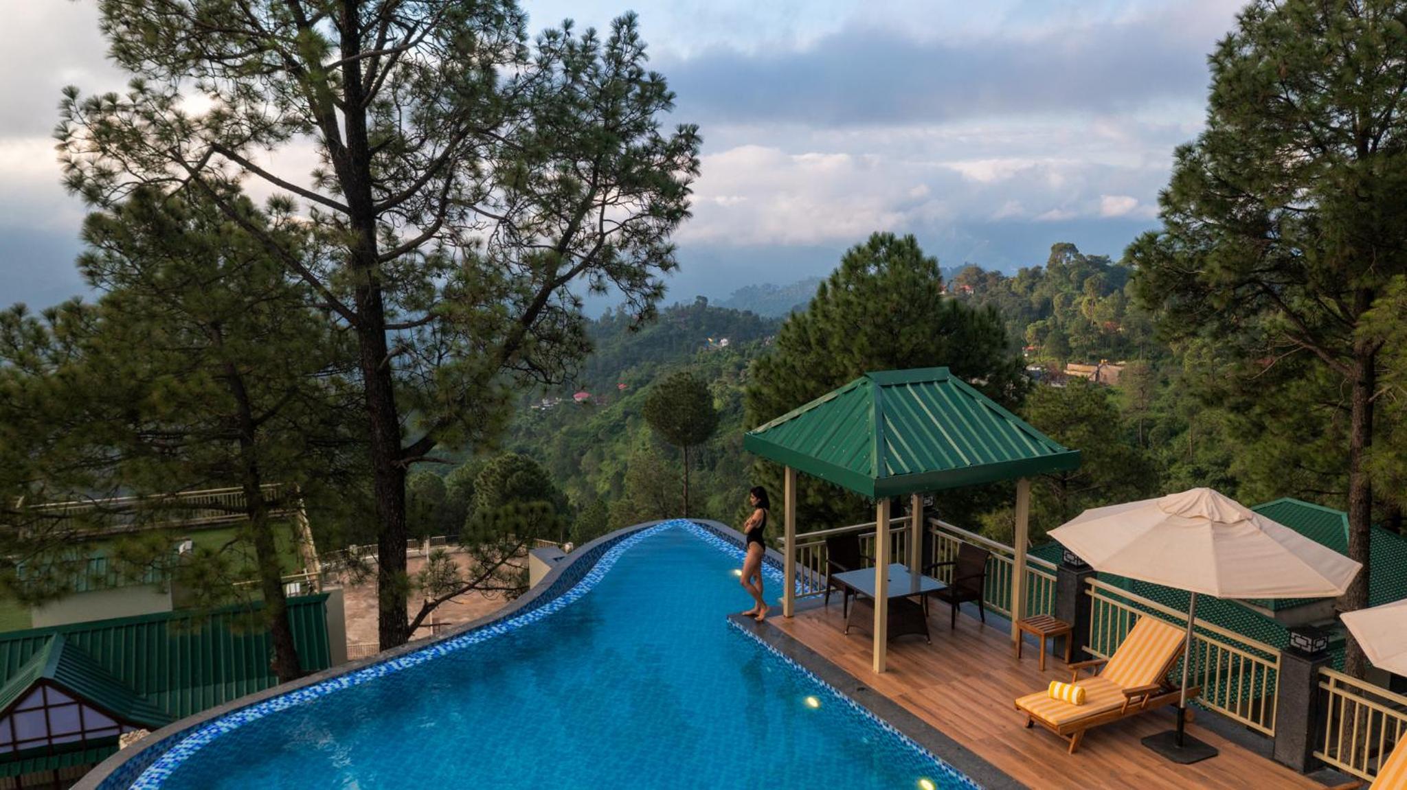 Cassia Resort, Kasauli view 5