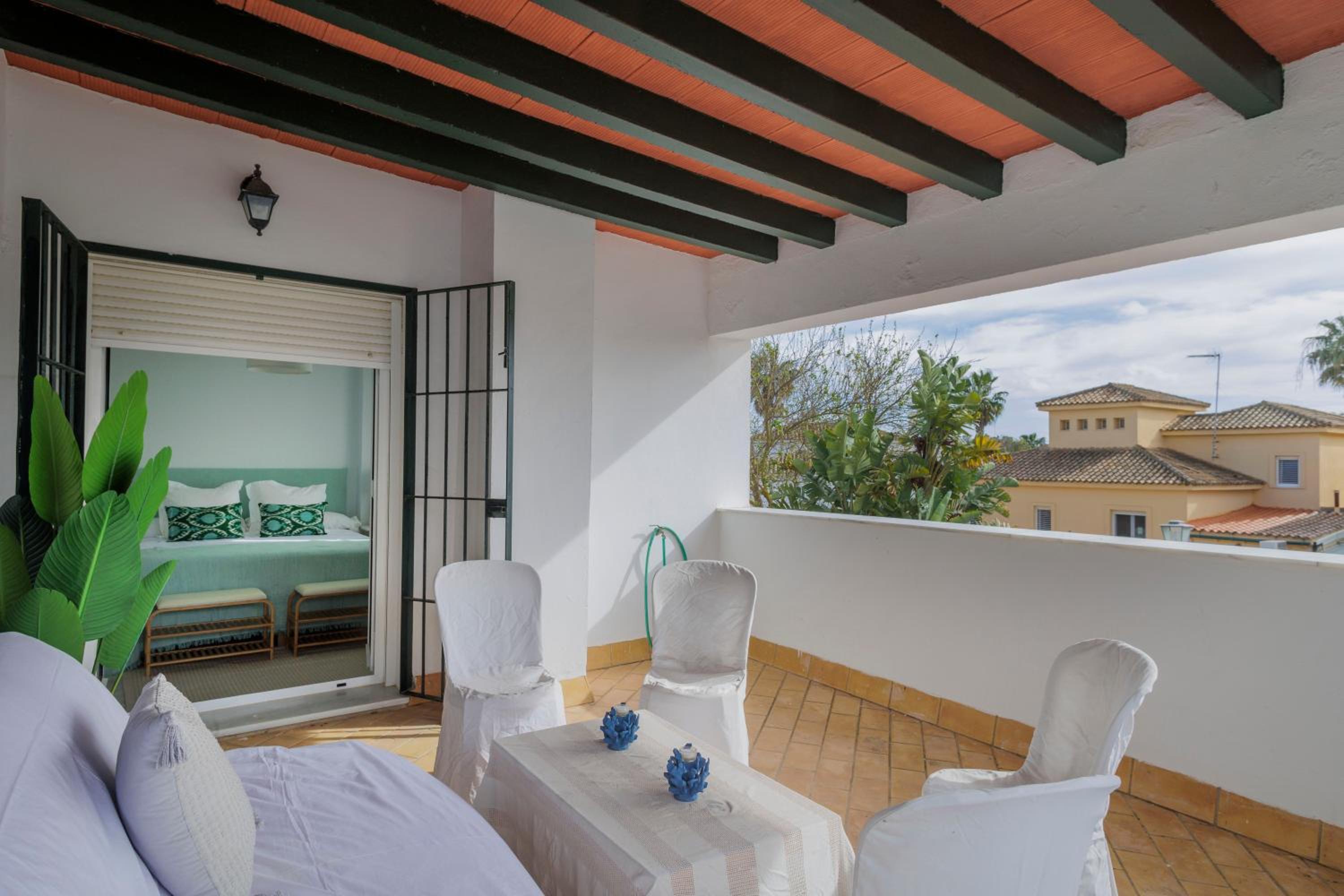 GINVA - Villa Puerto Sherry view 5