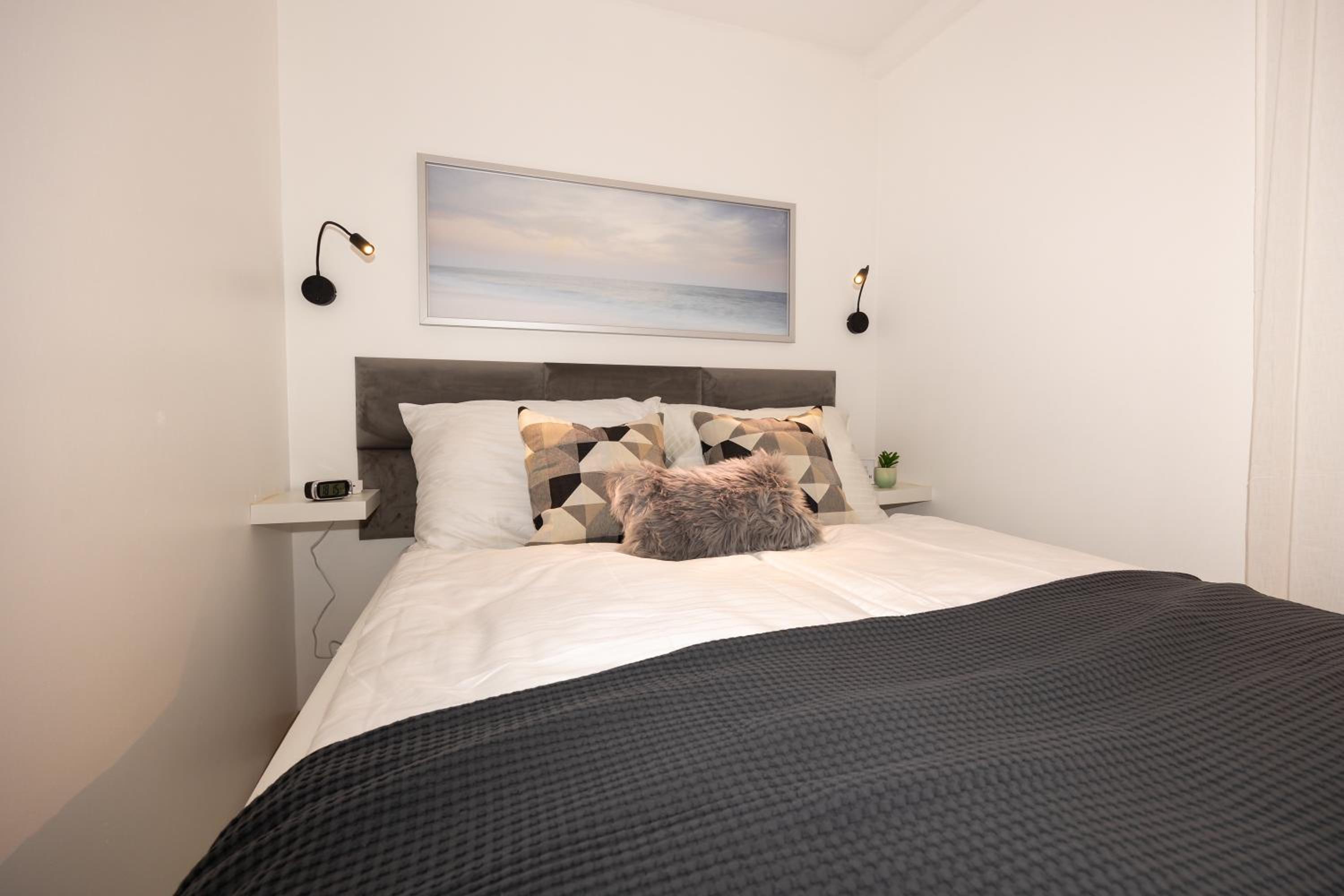 Rooftop cozy apartment near innerstadt with AC