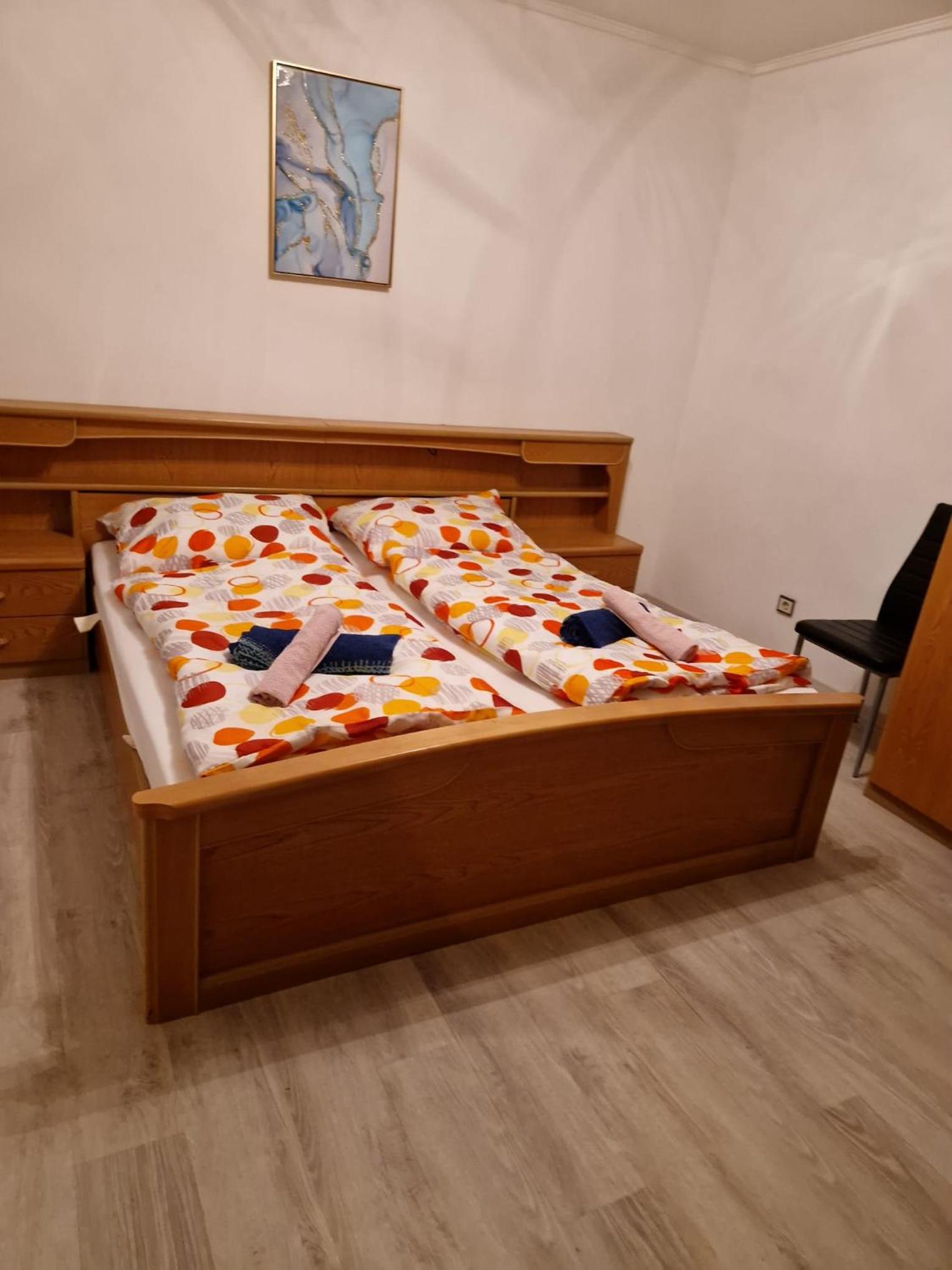 DrKarlRennerGarten