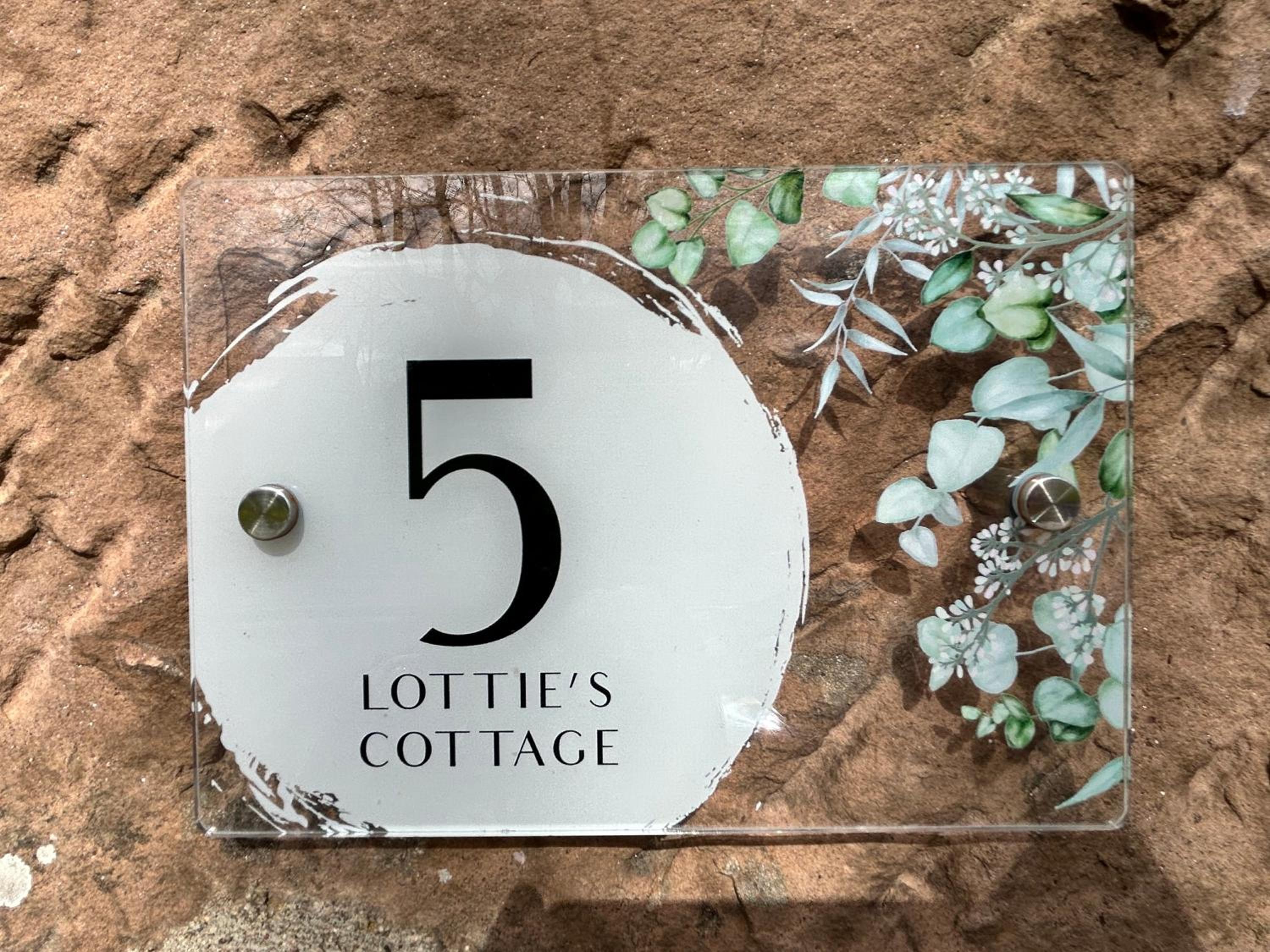 Lottie’s Cottage, Rhynie, Aberdeenshire