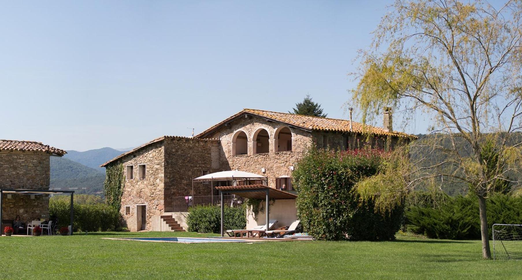 Masia Quelet view 5