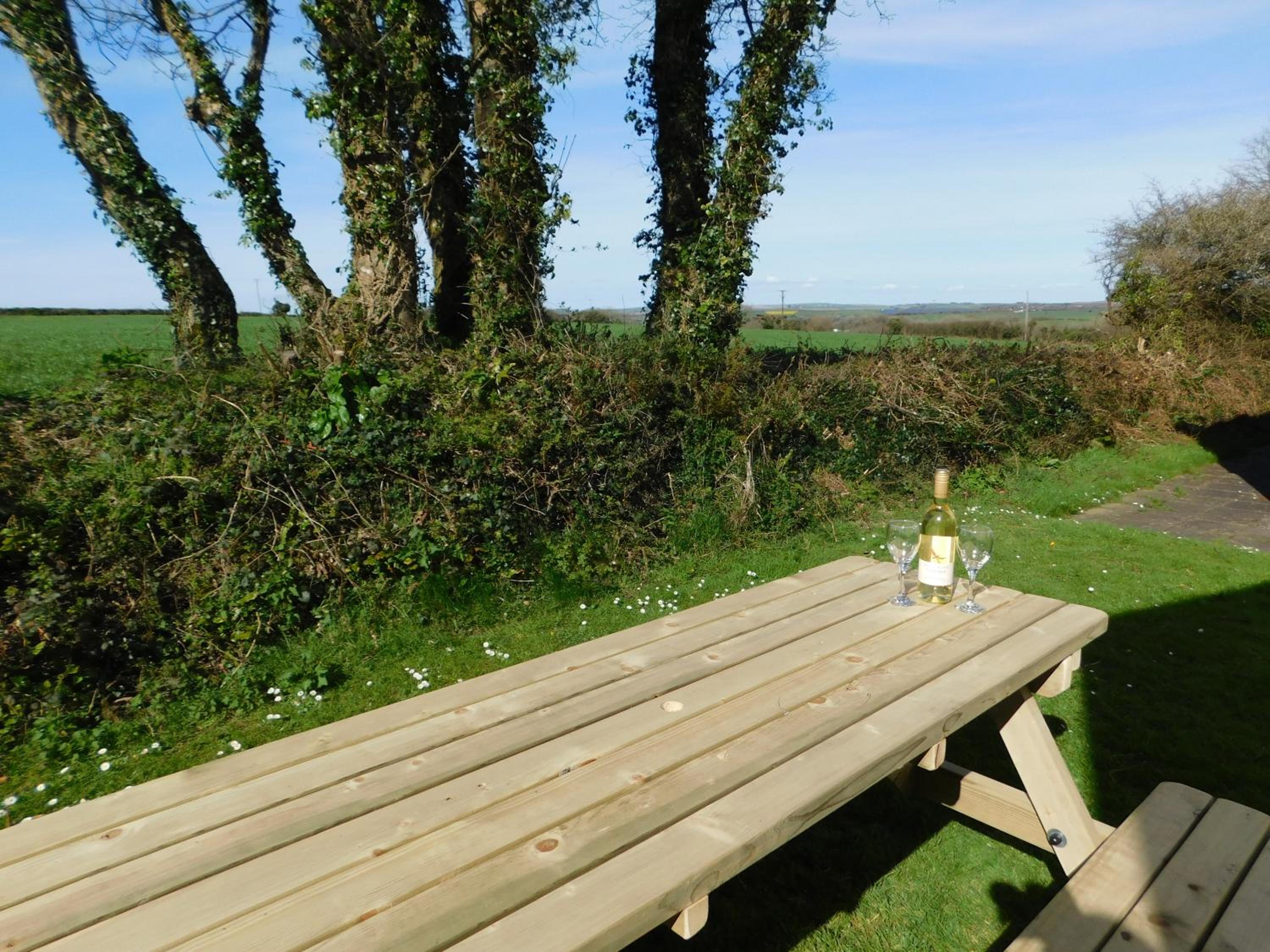 Primrose Cottage, spacious 4 bed house near Newquay view 2