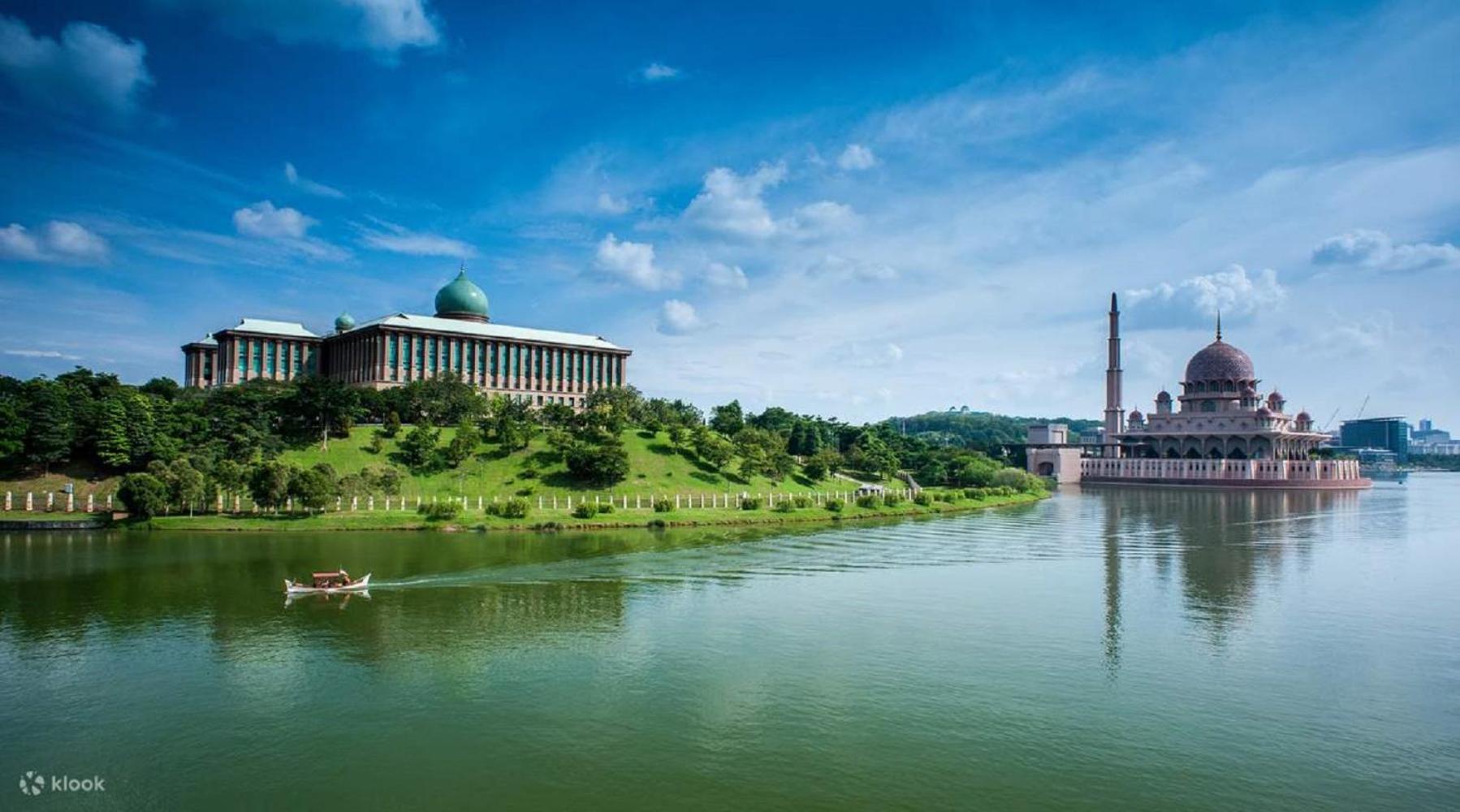 Putrajaya Dwiputra Residences, Fully Air-Con 3BR Homestay photo 3