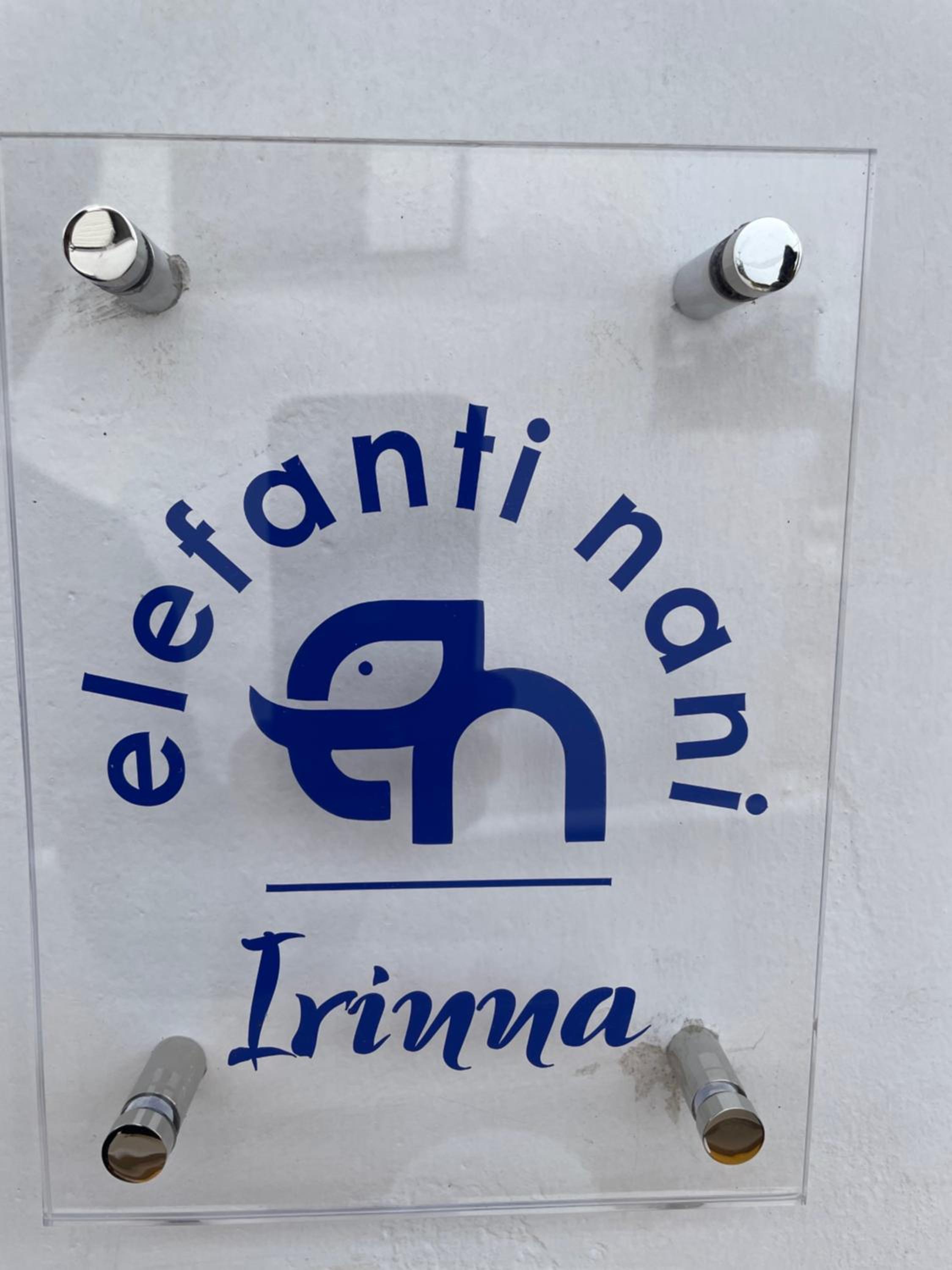 Elefanti Nani