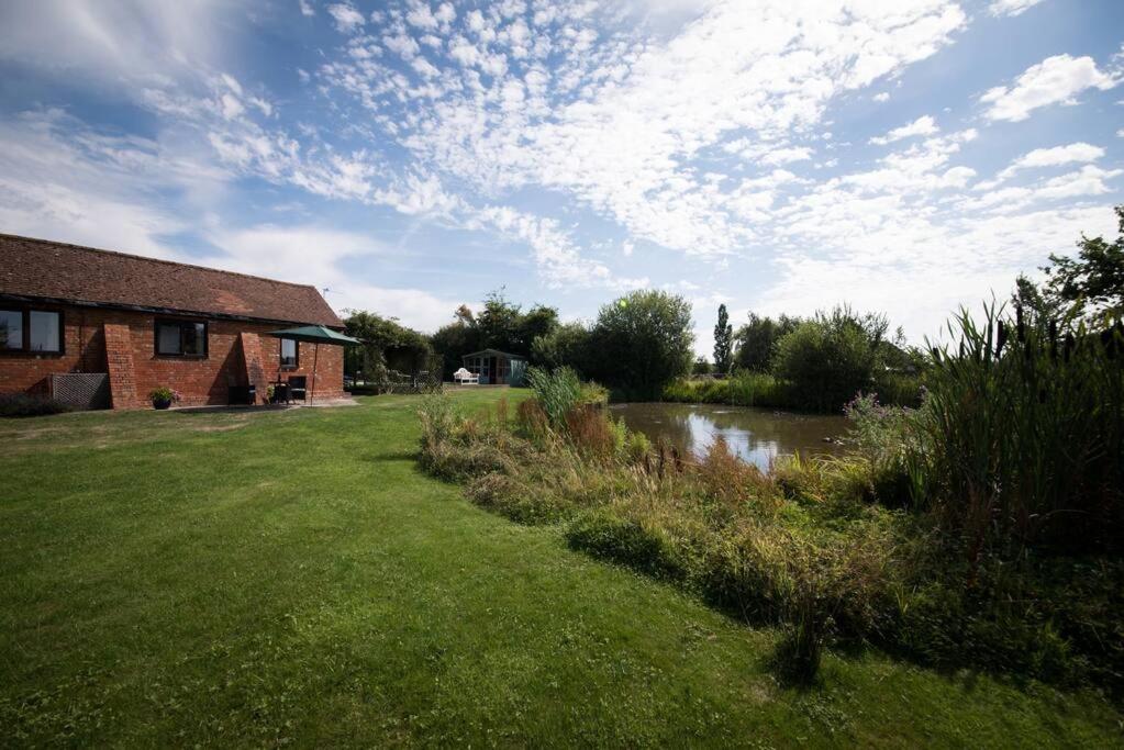 Countryside cottage with pool