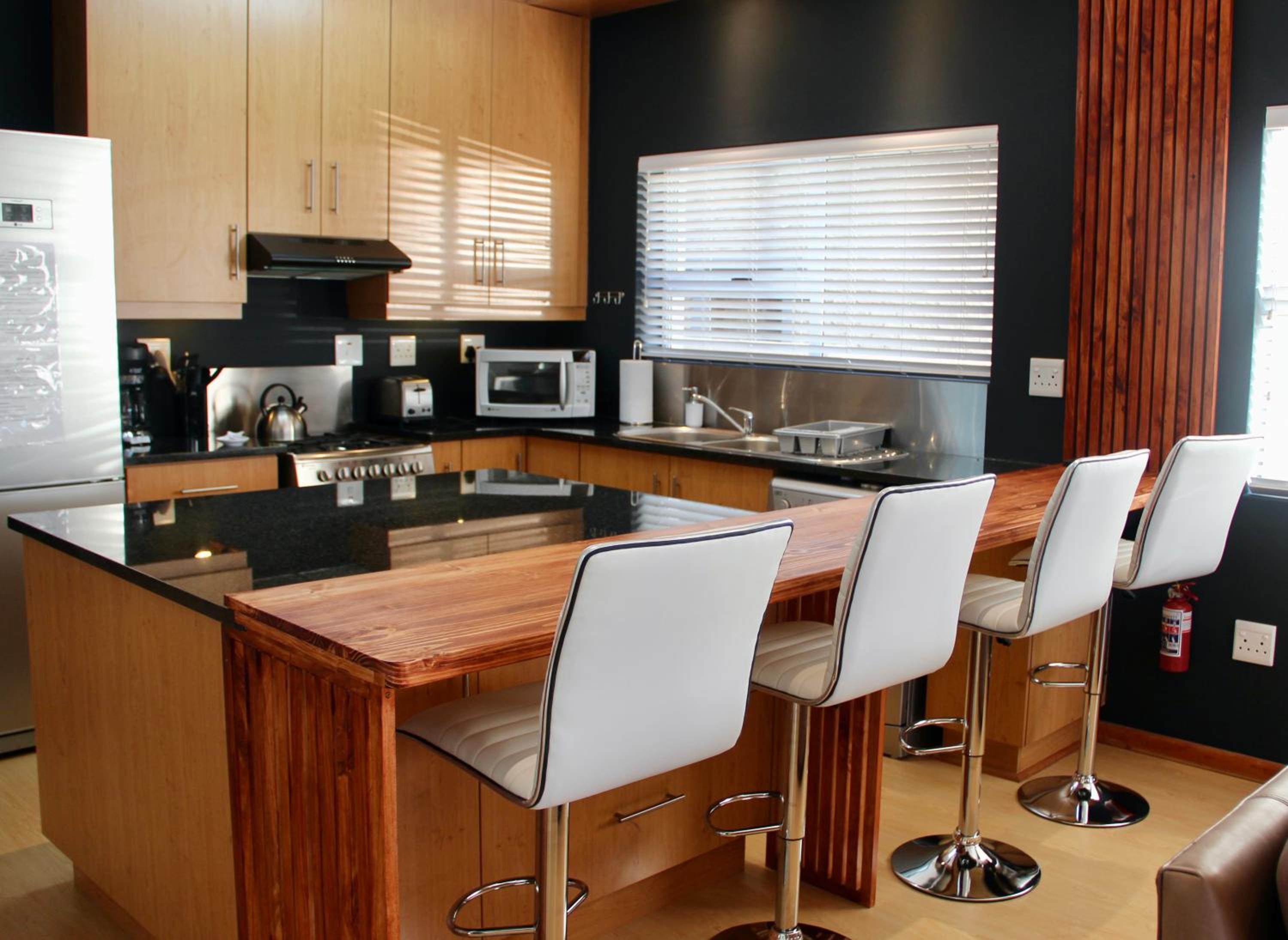 123Vyfer on Whale Trail - fully equipped view 5