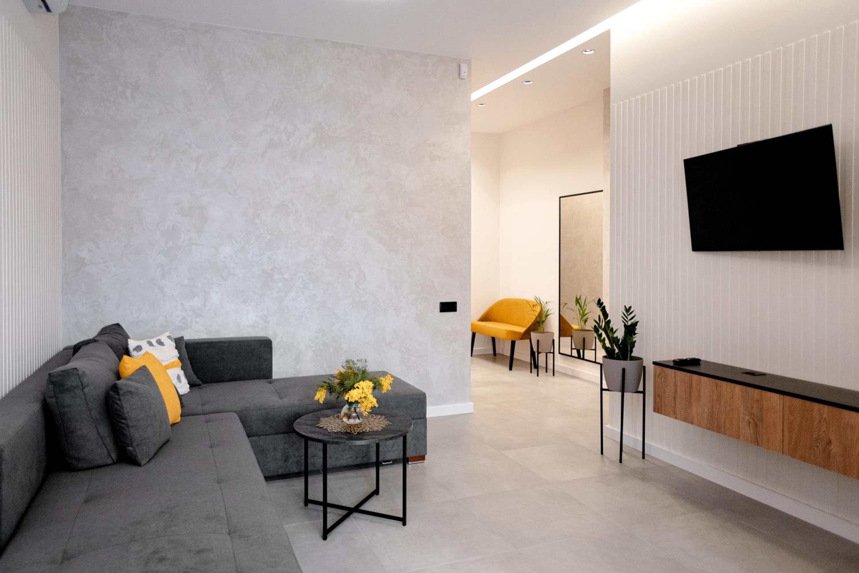VICTORY luxury