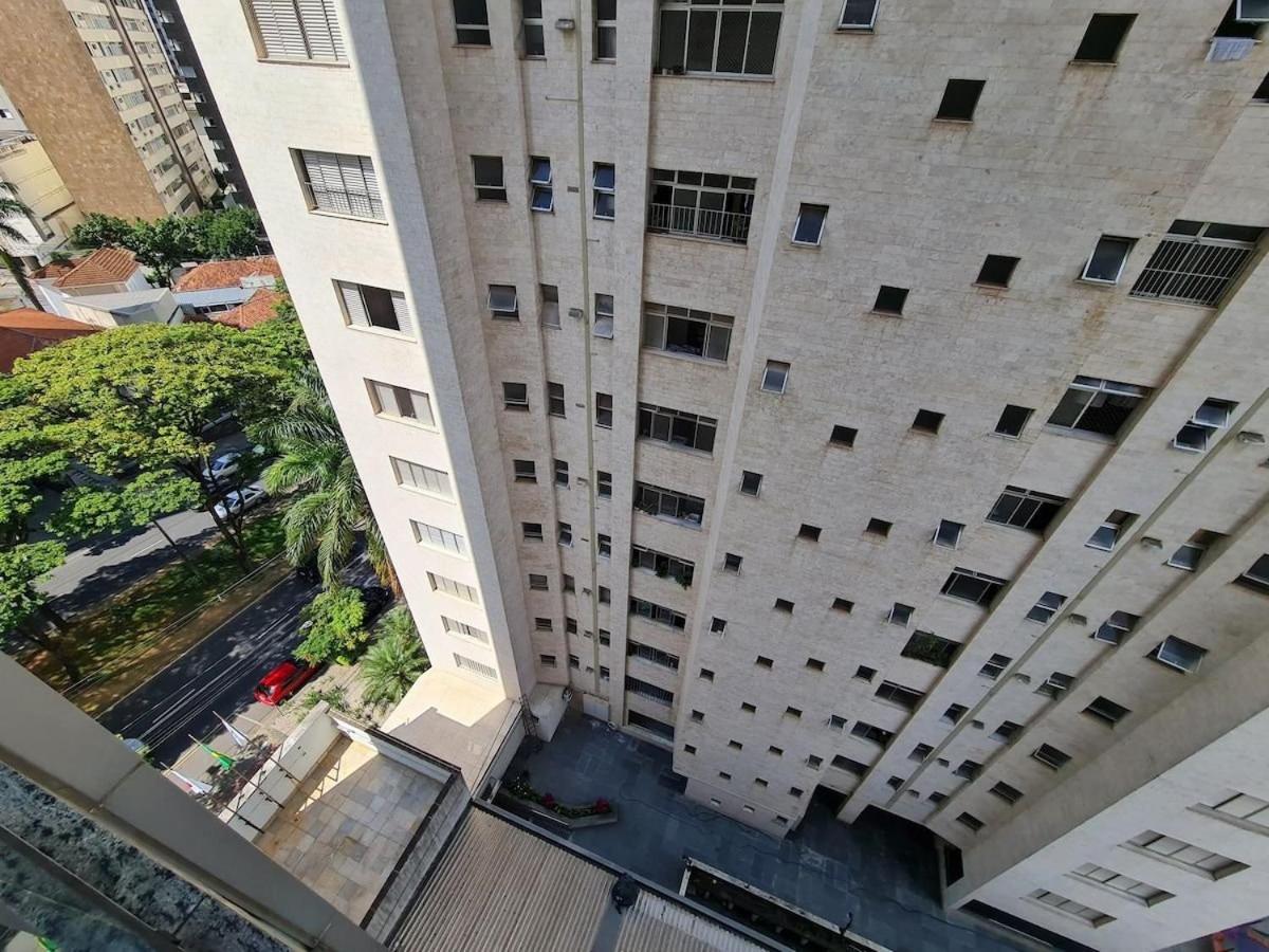 Wafeh Flats em San Diego Lourdes