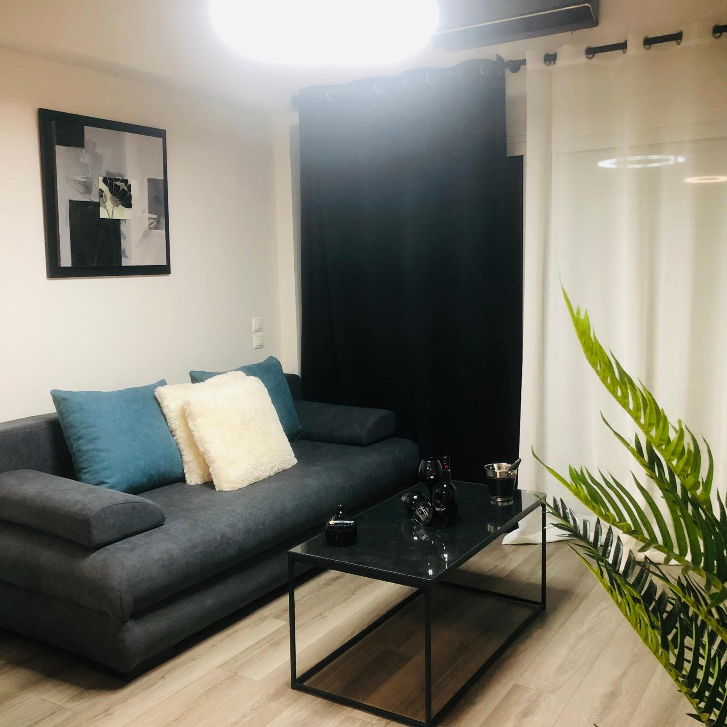 Escape Luxury Apartment view 4