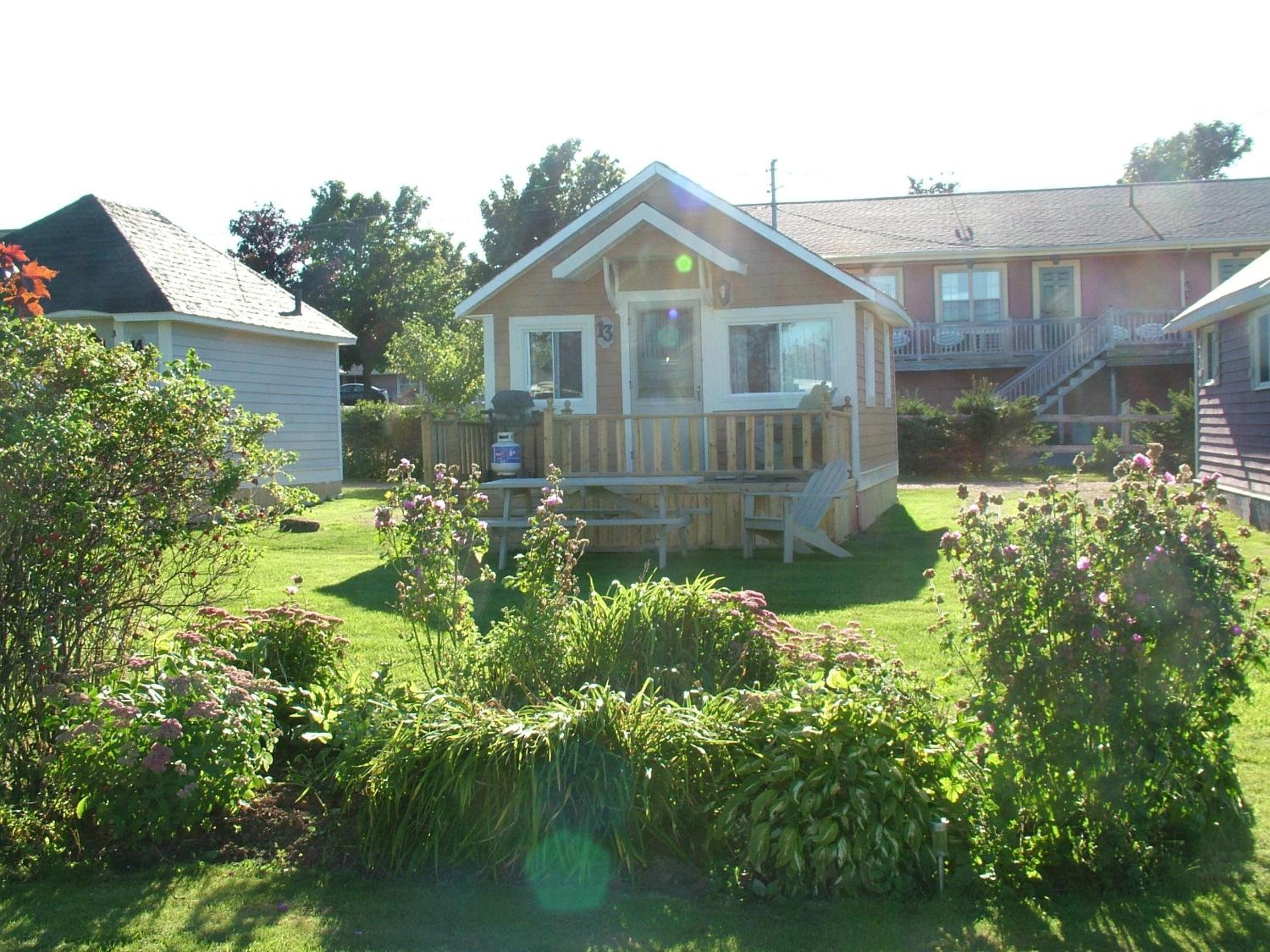Avonlea Cottages
