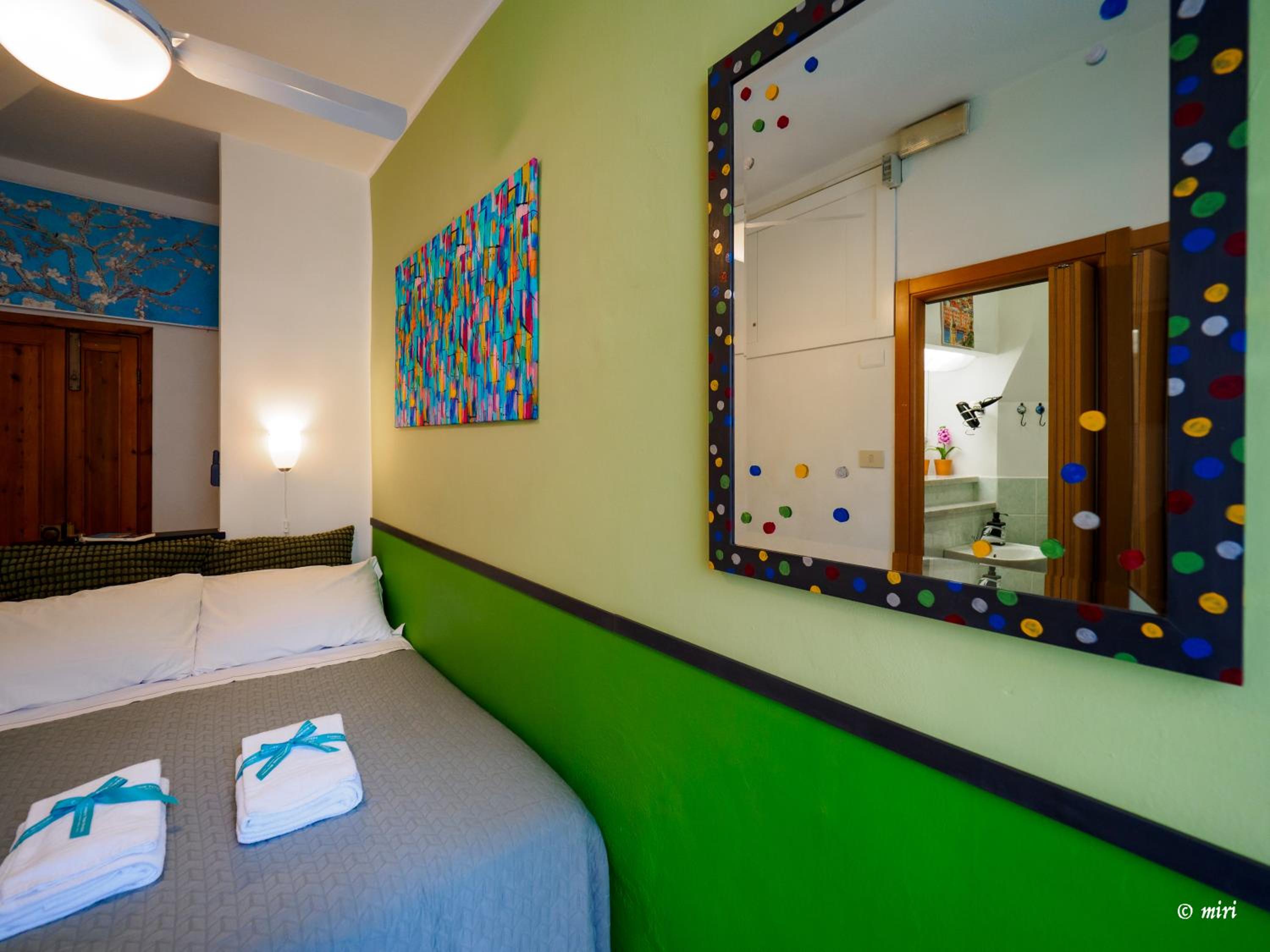 Carmelina Tiny Village Room photo 2