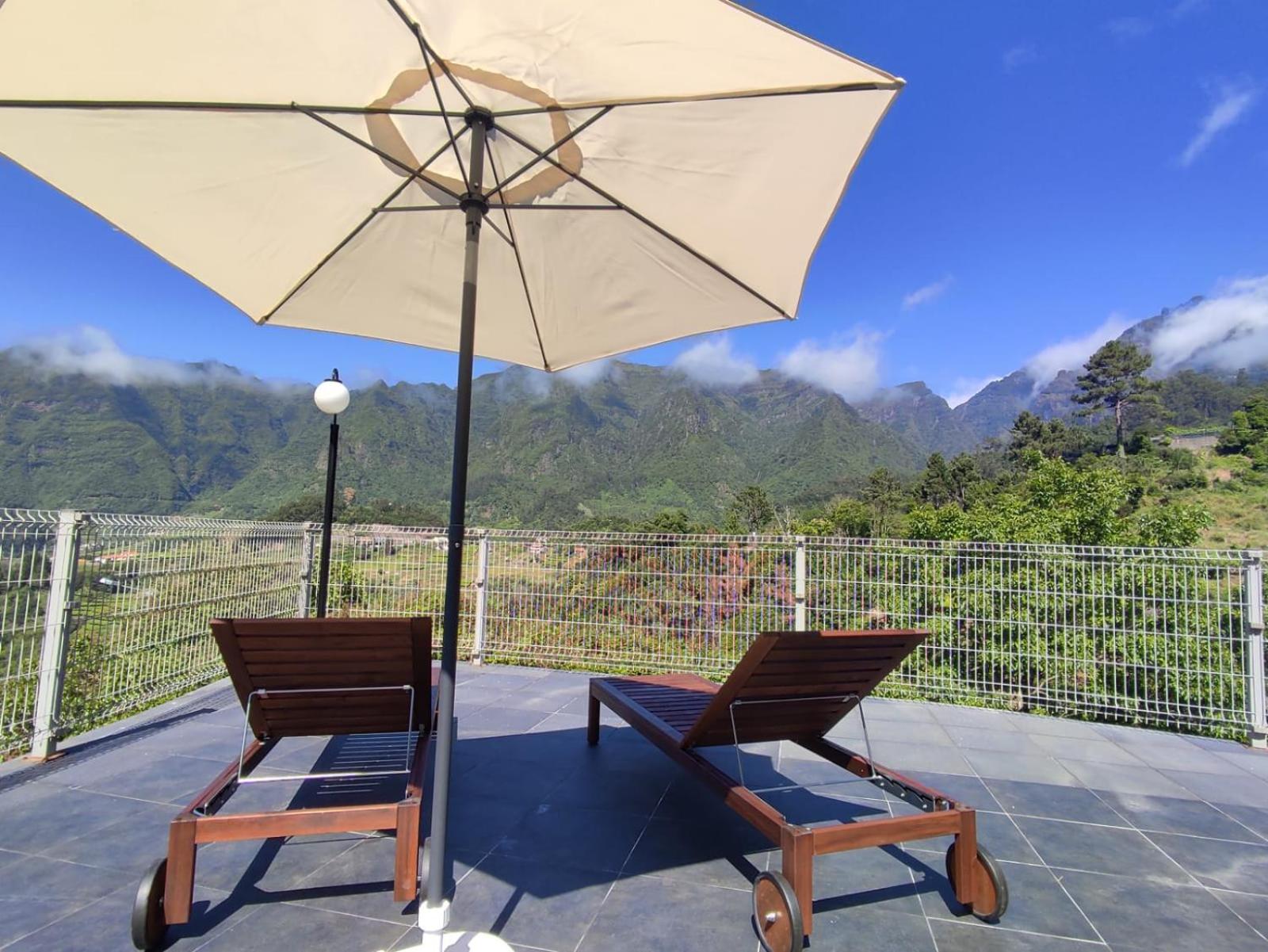 VViP Vila Madeira view 4