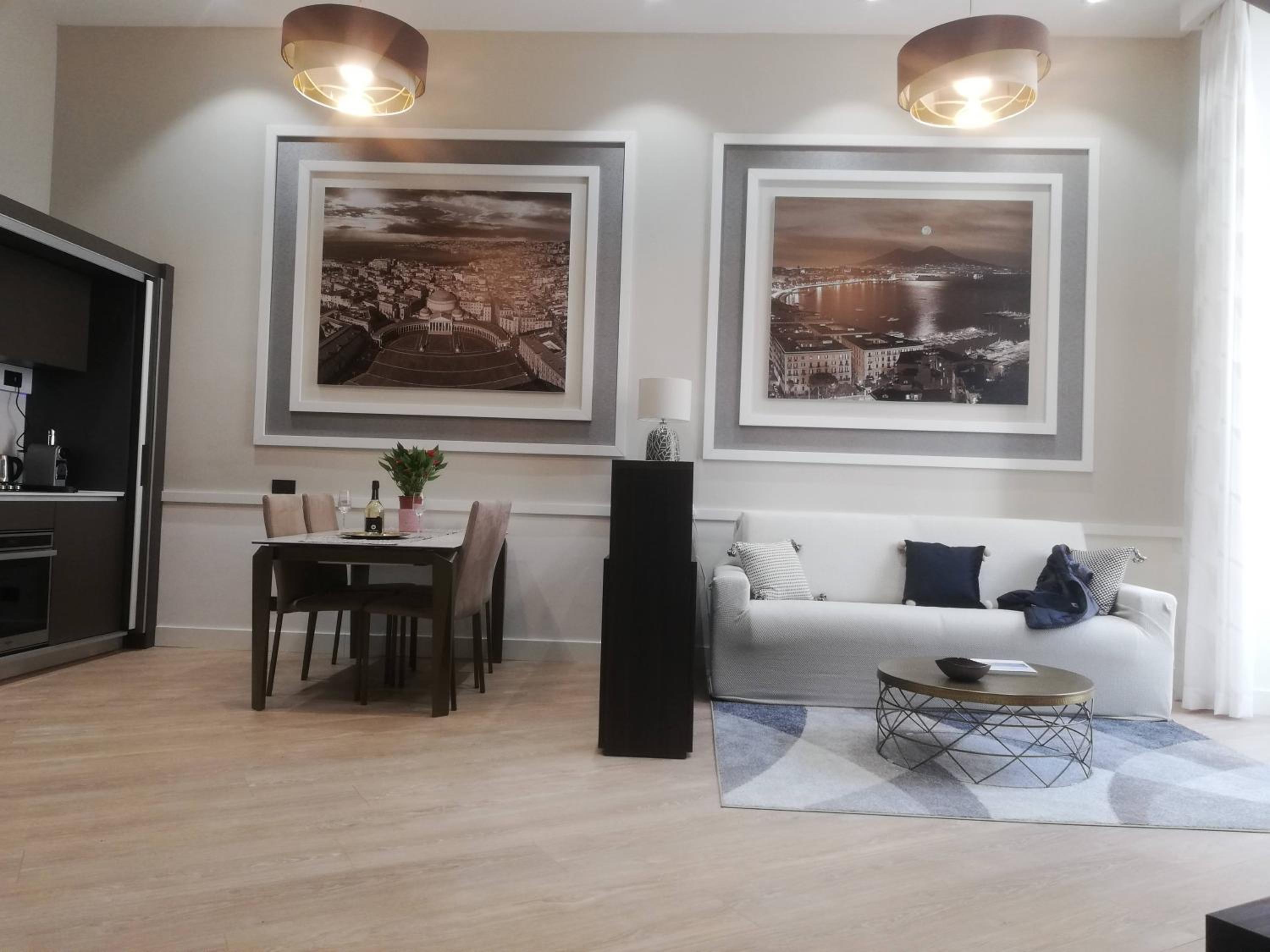 Napoli Mariana Luxury