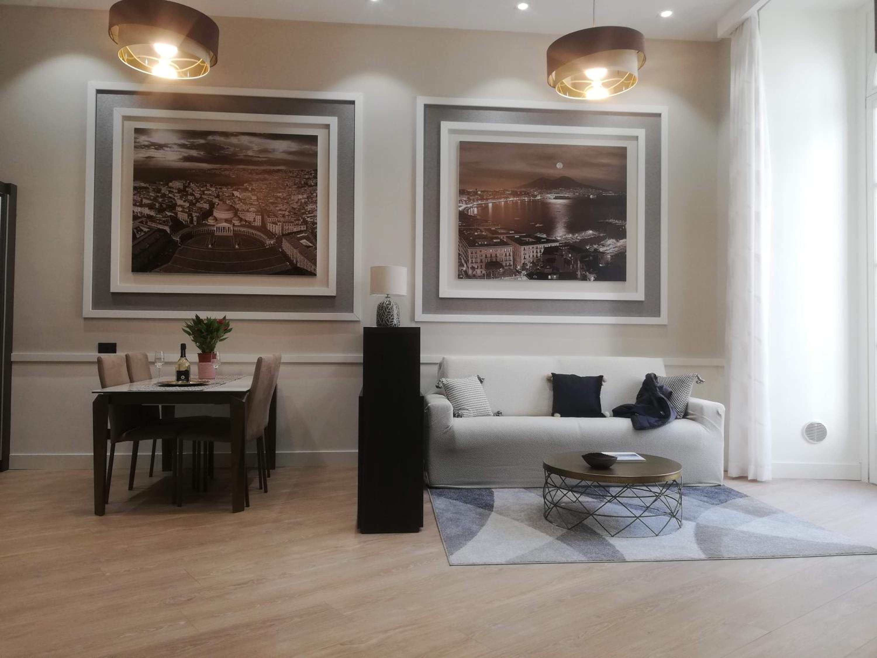 Napoli Mariana Luxury