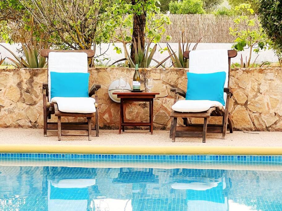 Bonita Casa con piscina privada y amplio jardin photo 3