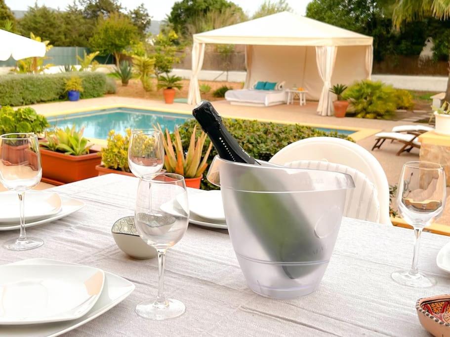 Bonita Casa con piscina privada y amplio jardin photo 5