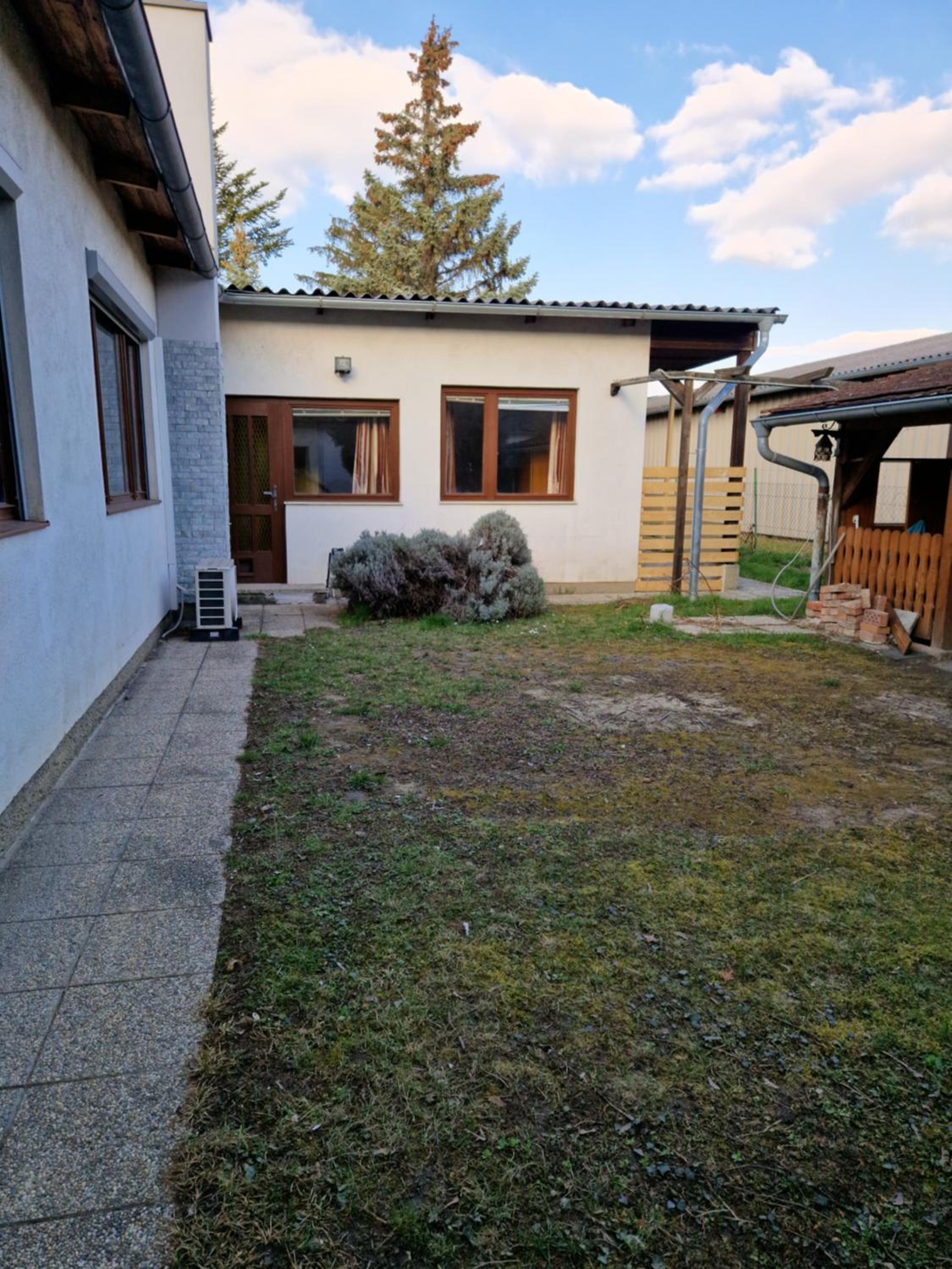 DrKarlRennerGarten