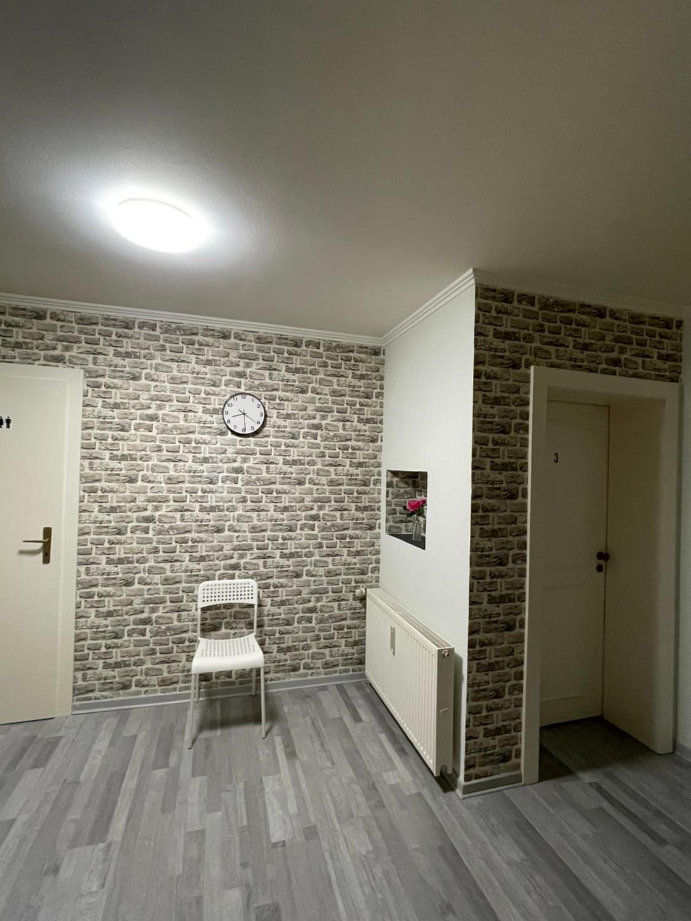 Comfortable Shared Apartment with Private Room in Wesseling