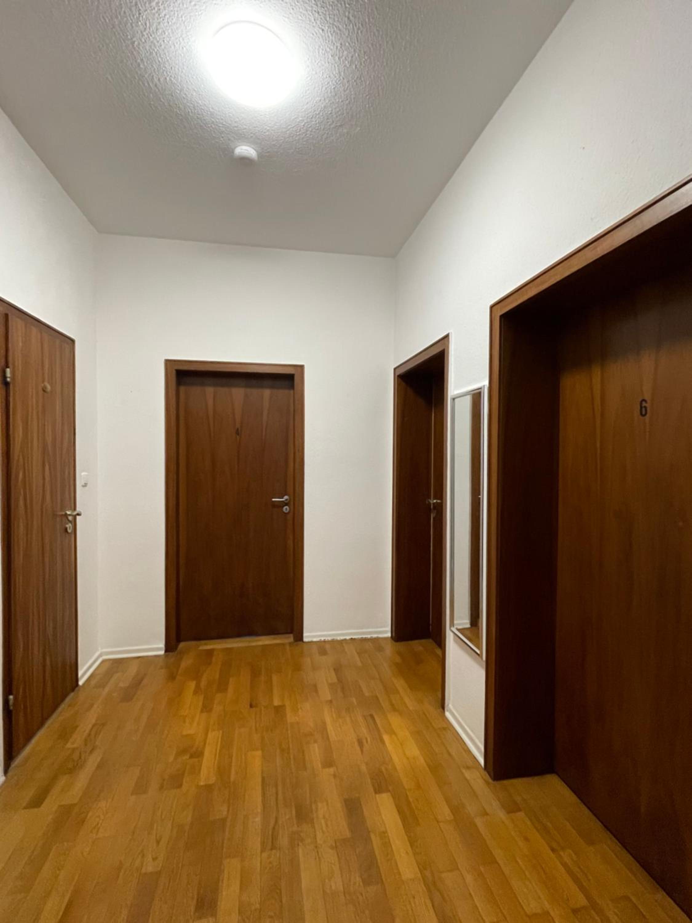 Comfortable Shared Apartment with Private Room in Wesseling