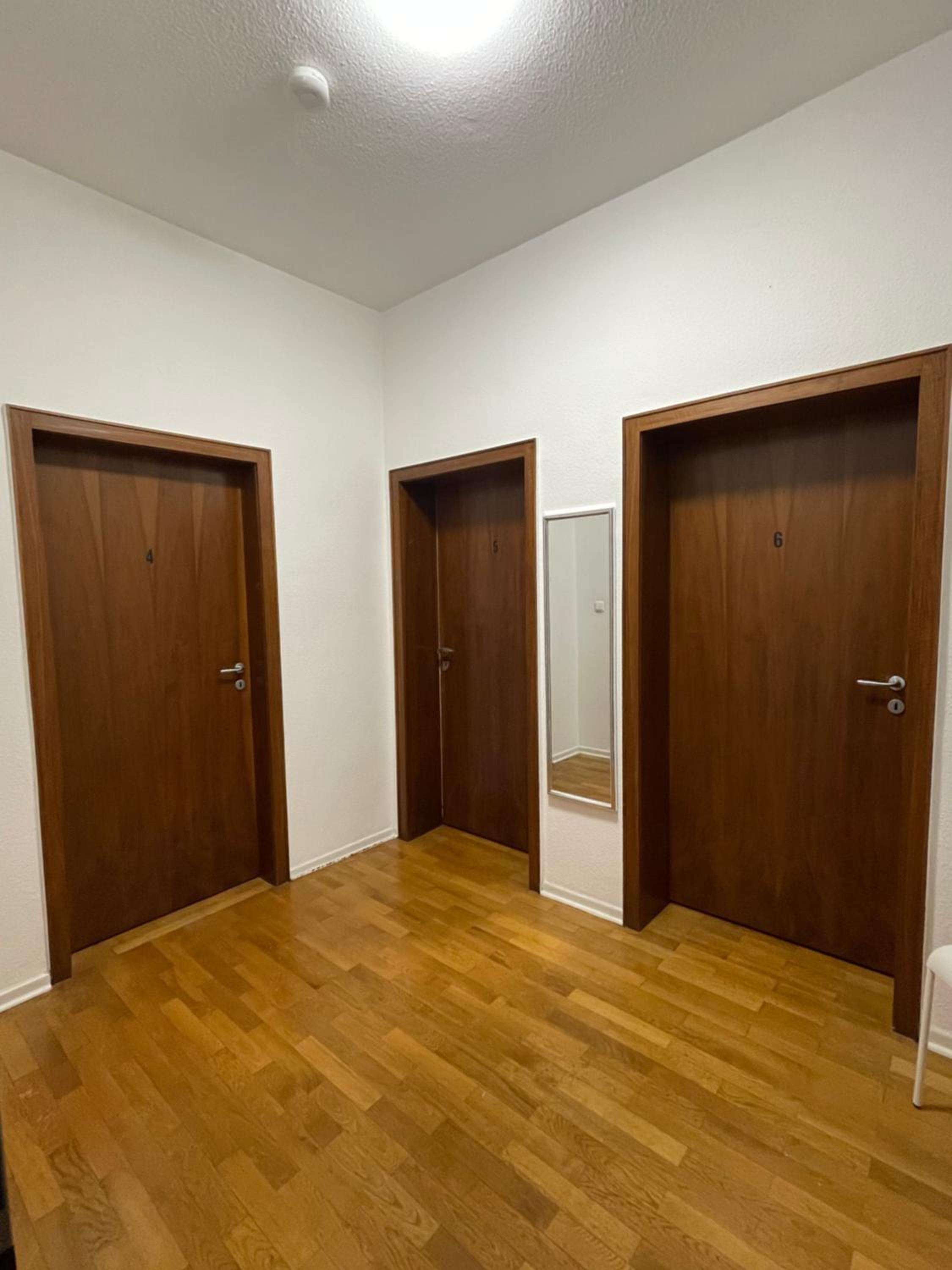 Comfortable Shared Apartment with Private Room in Wesseling