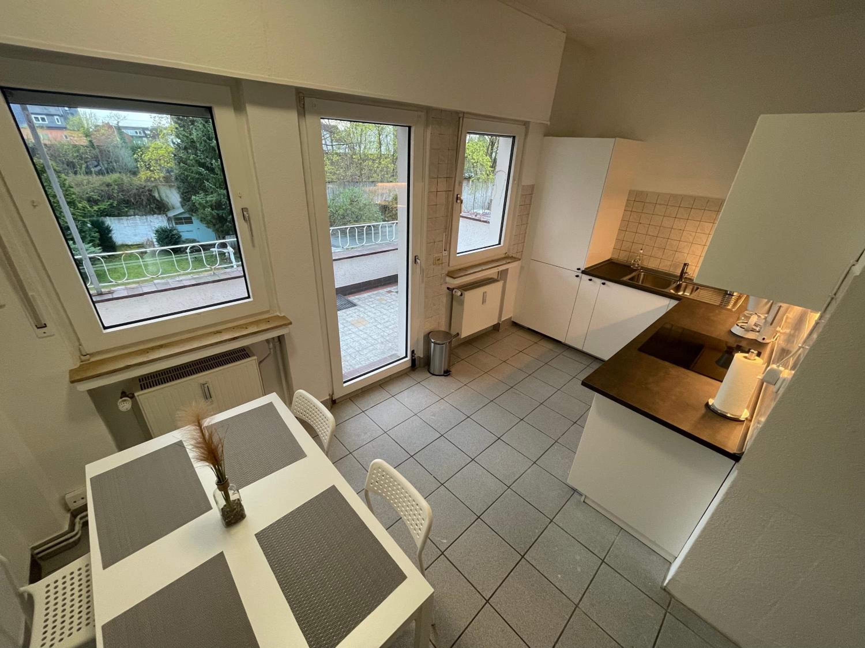 Comfortable Shared Apartment with Private Room in Wesseling