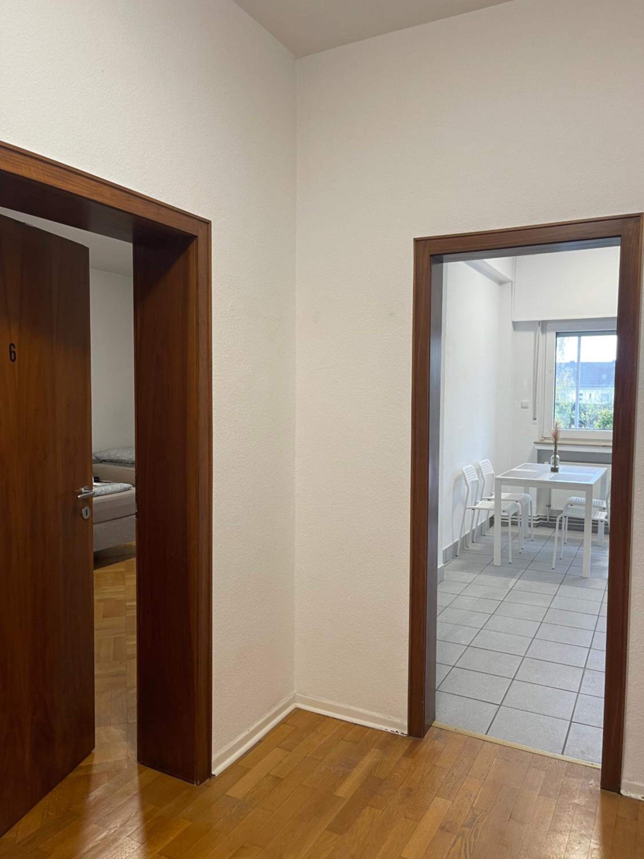 Comfortable Shared Apartment with Private Room in Wesseling