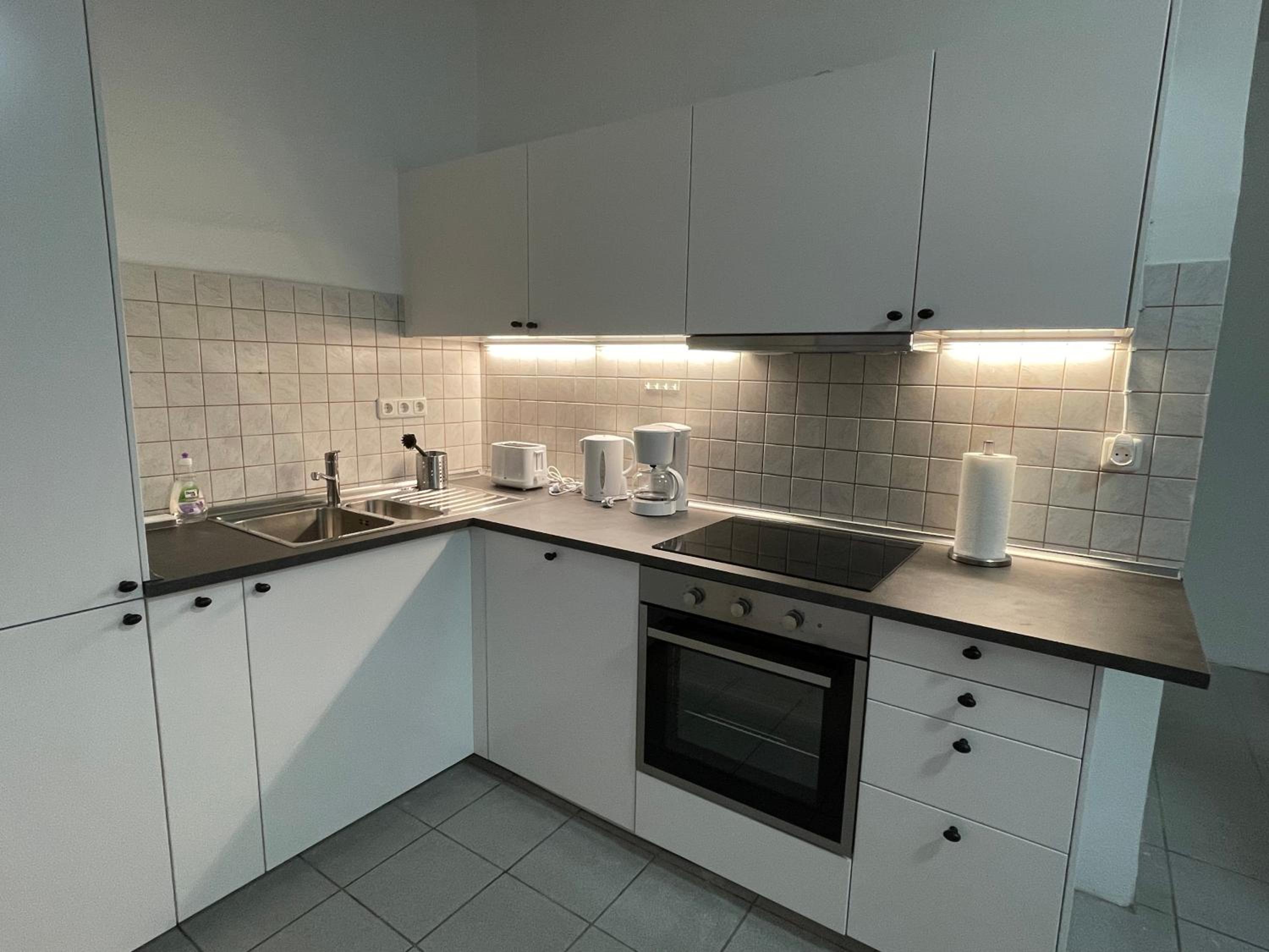 Comfortable Shared Apartment with Private Room in Wesseling