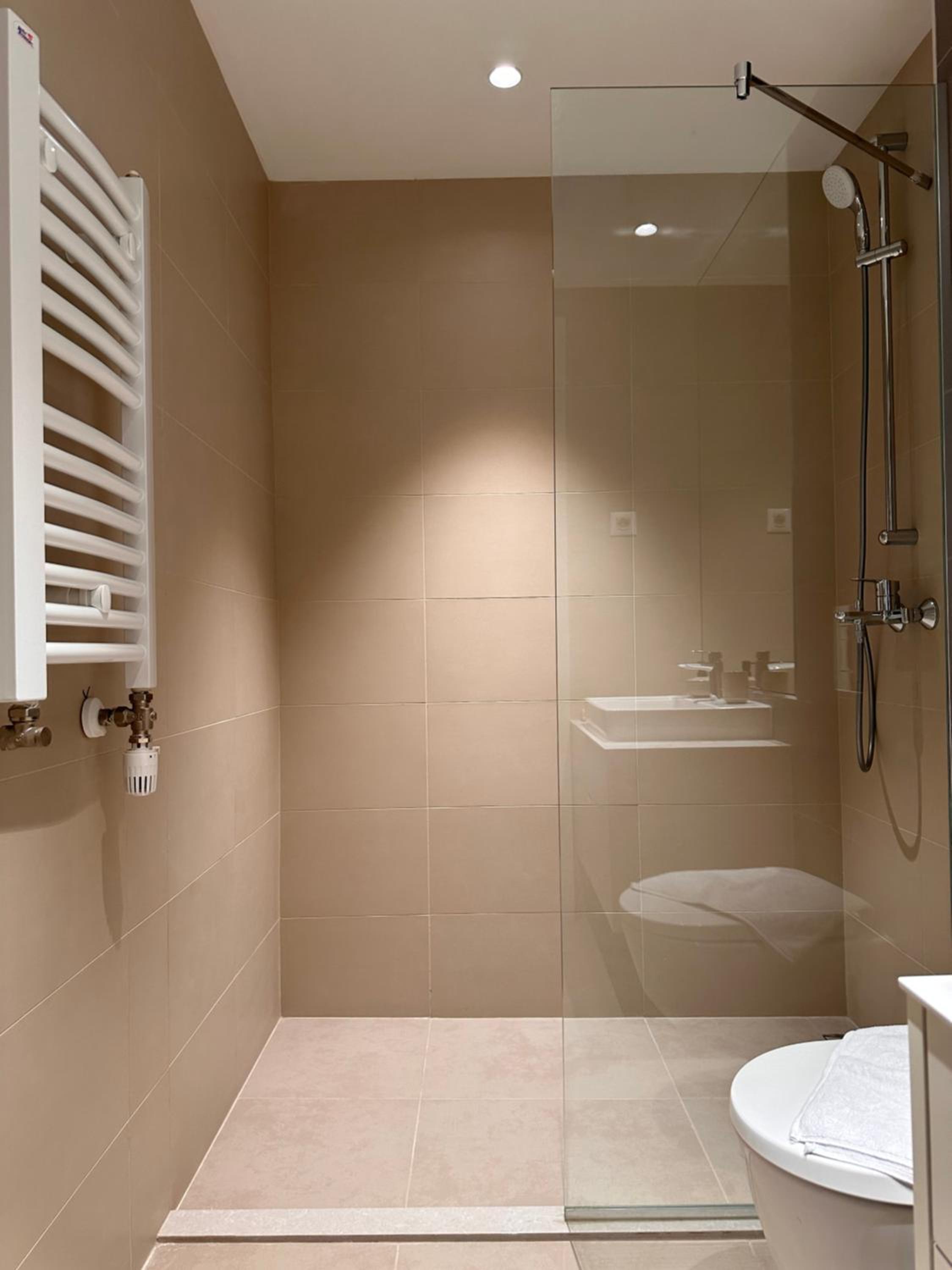 Apartman Grand BW view 2