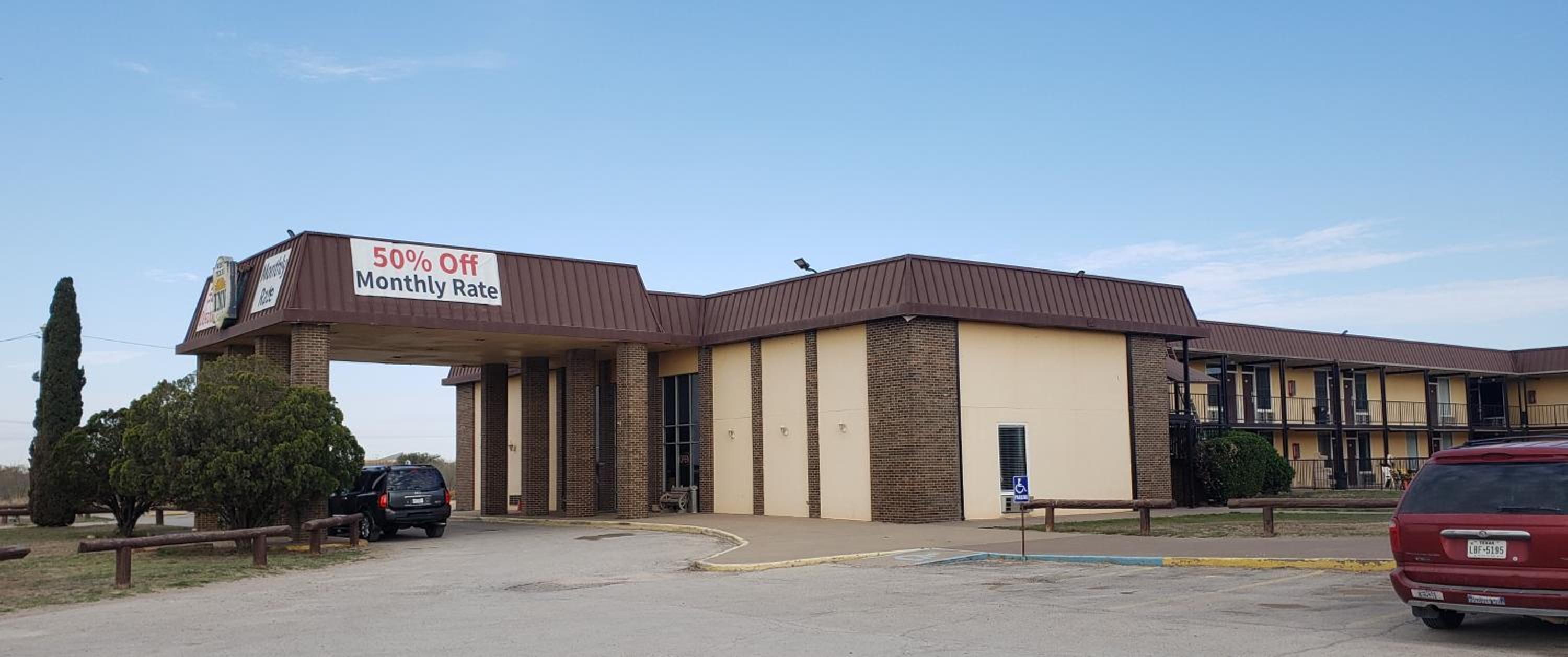 West Texas Inn & Suites with Kitchenette