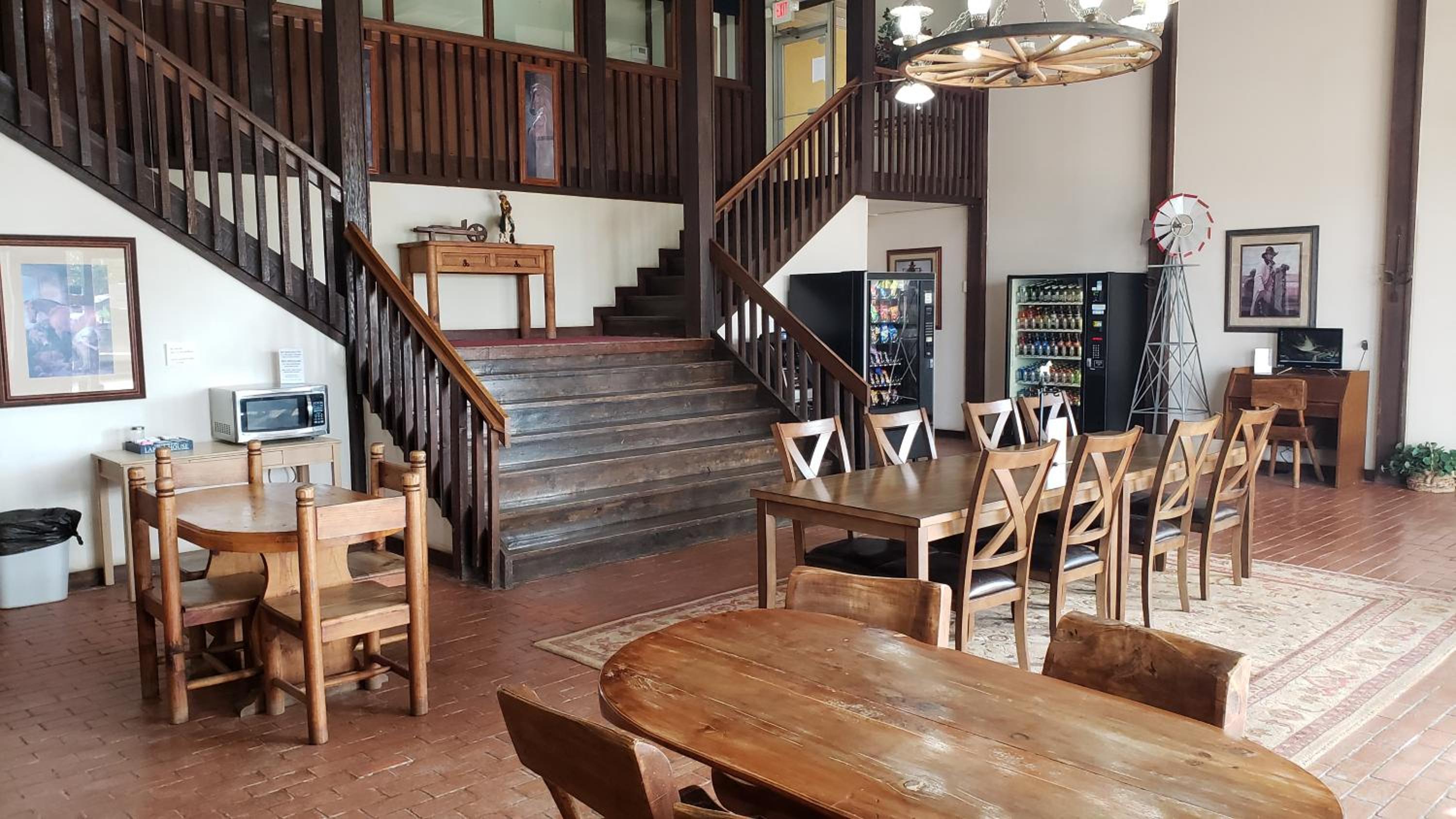 West Texas Inn & Suites with Kitchenette