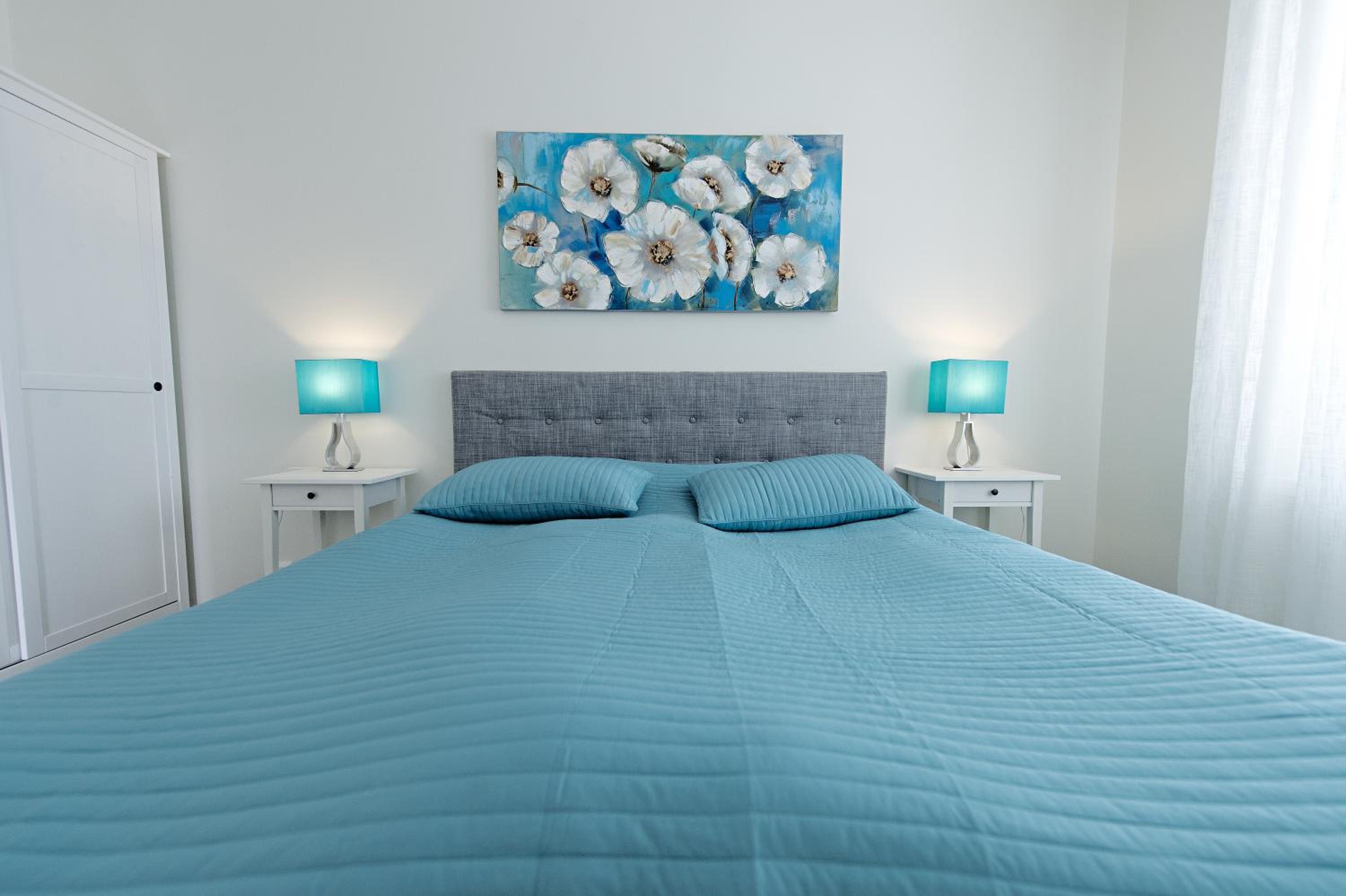 Hotel Townhouse Apartments - Image 1