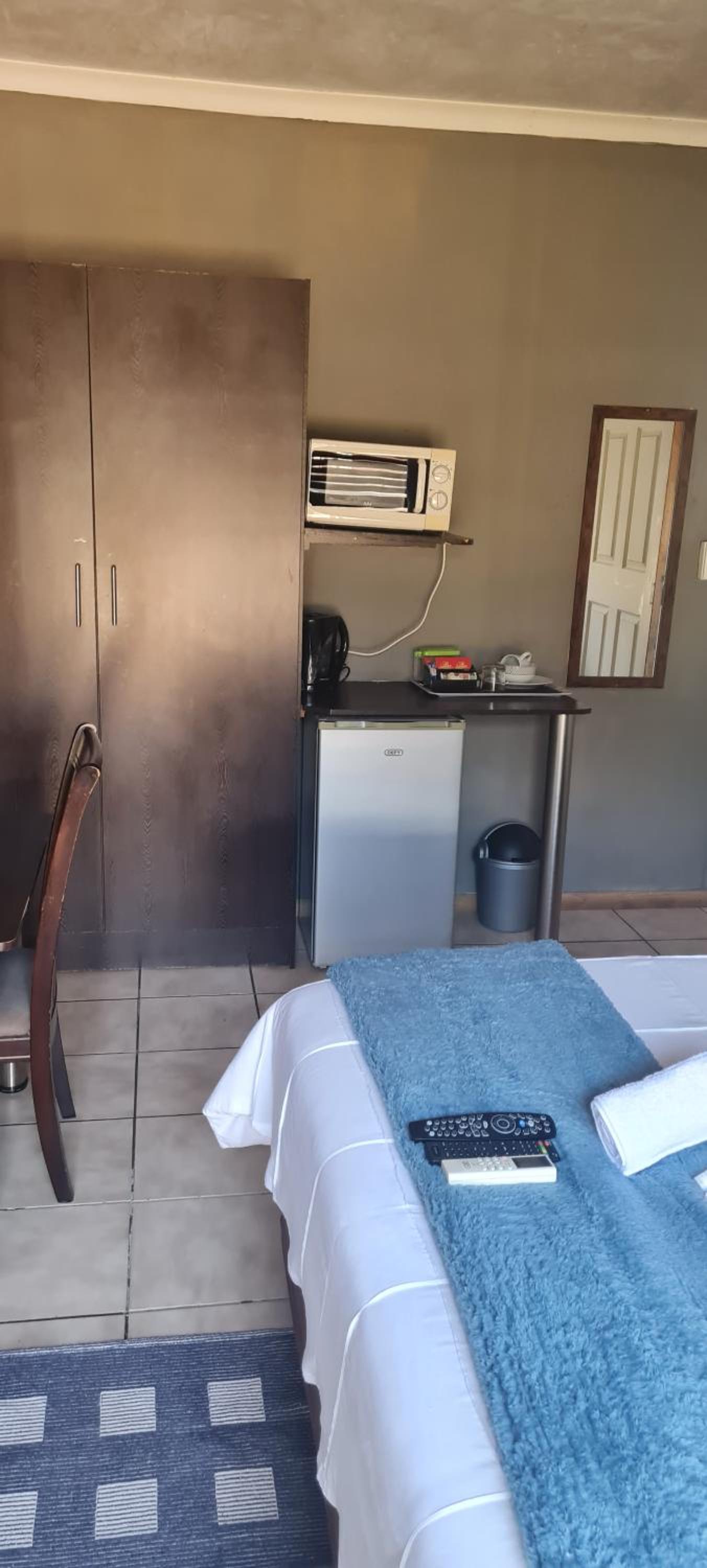 Monate BNB