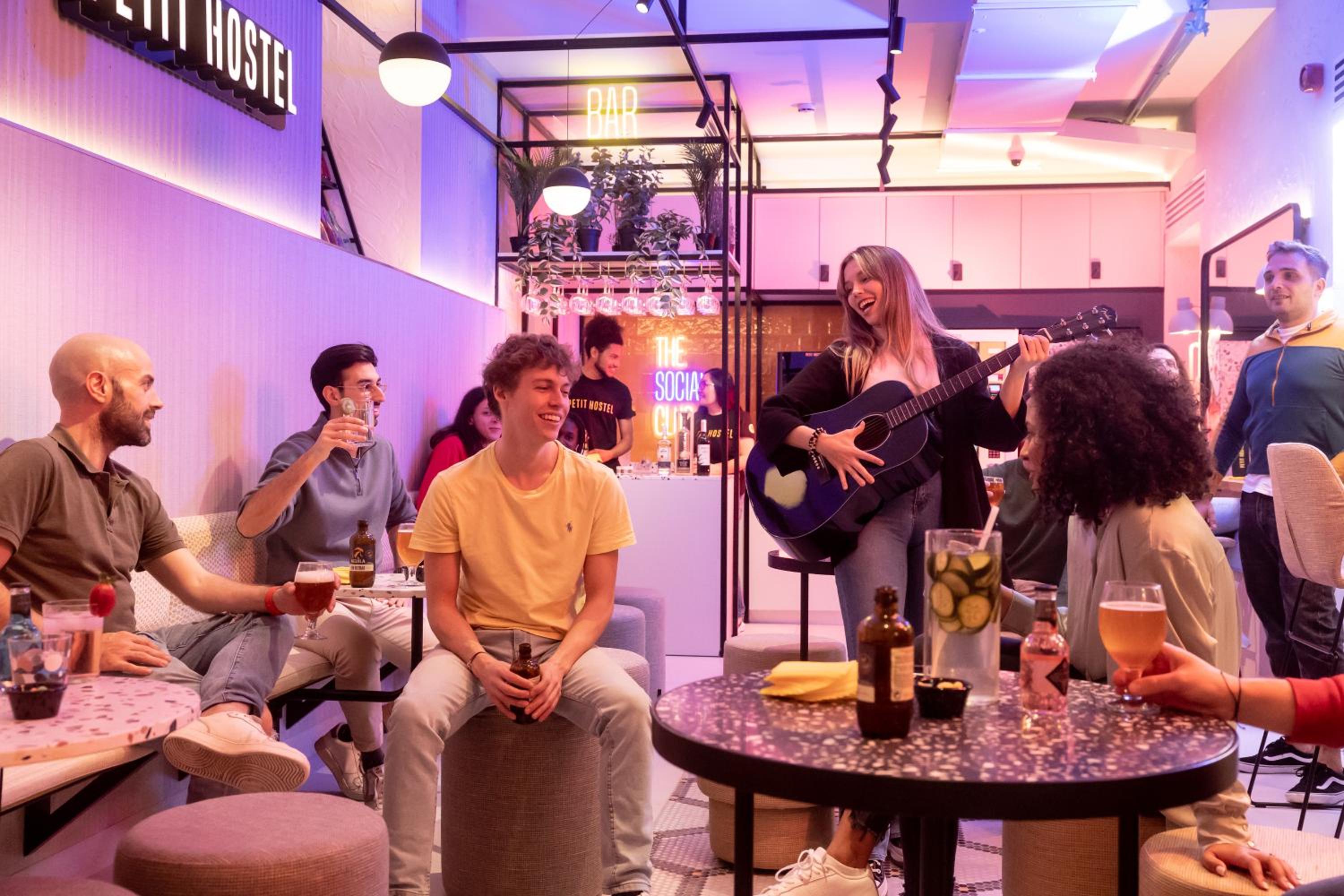 lounge