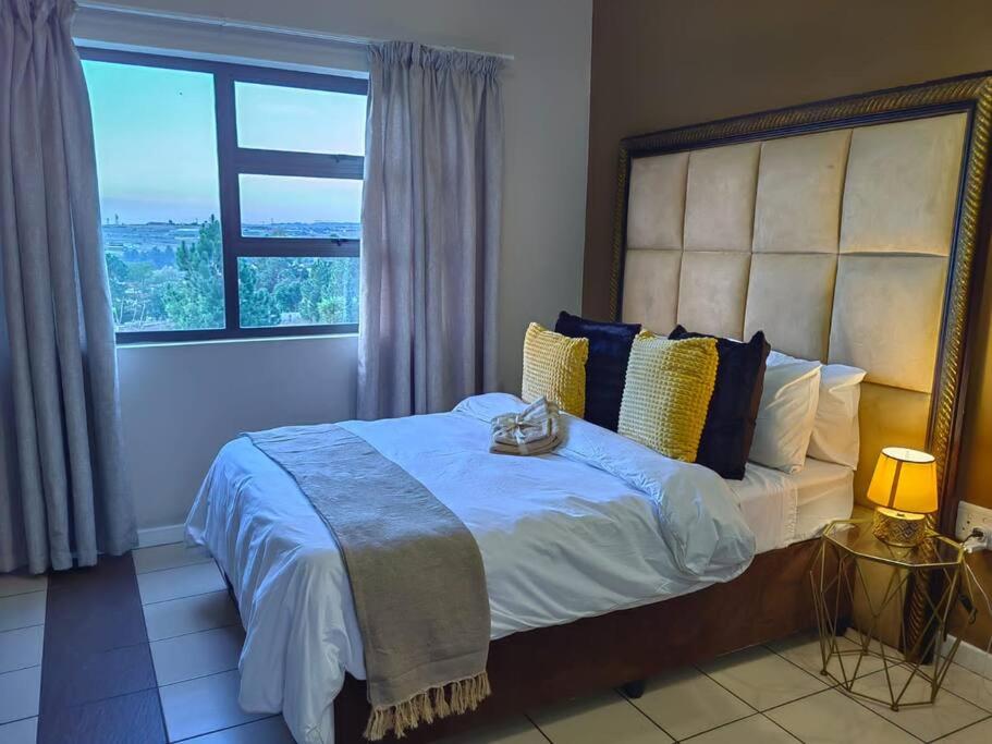 Tranquility facing Steyn City