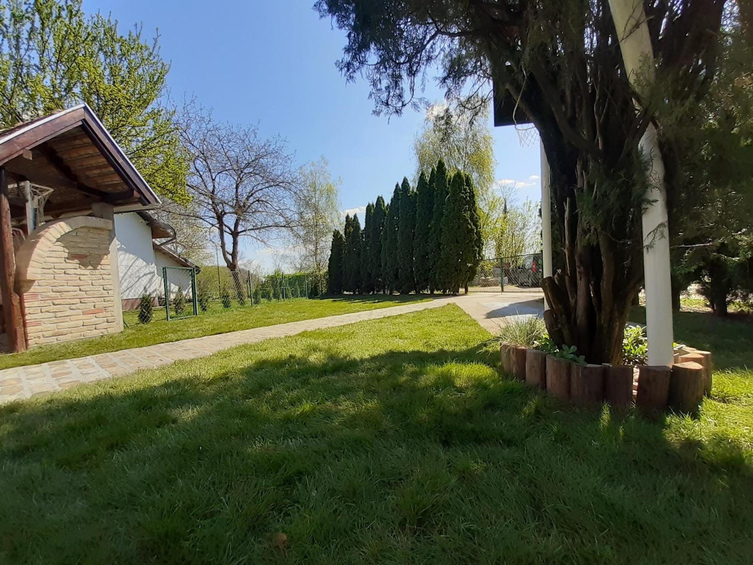 Palić vila Maša pr Emina Stipancevic view 2