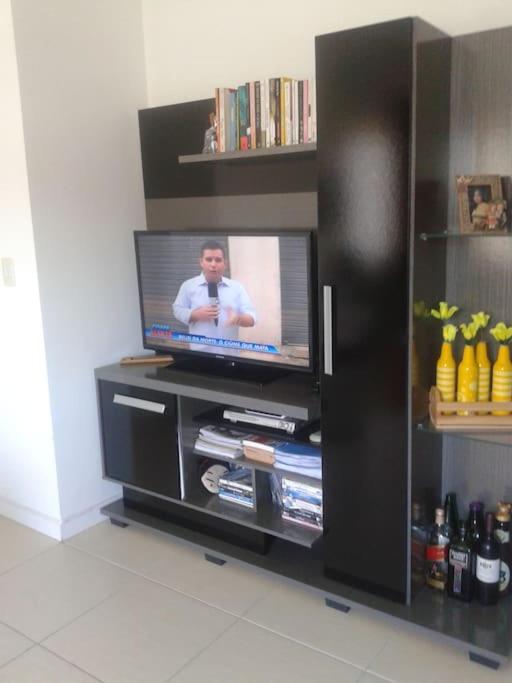 Apto 2 dorm com garagem