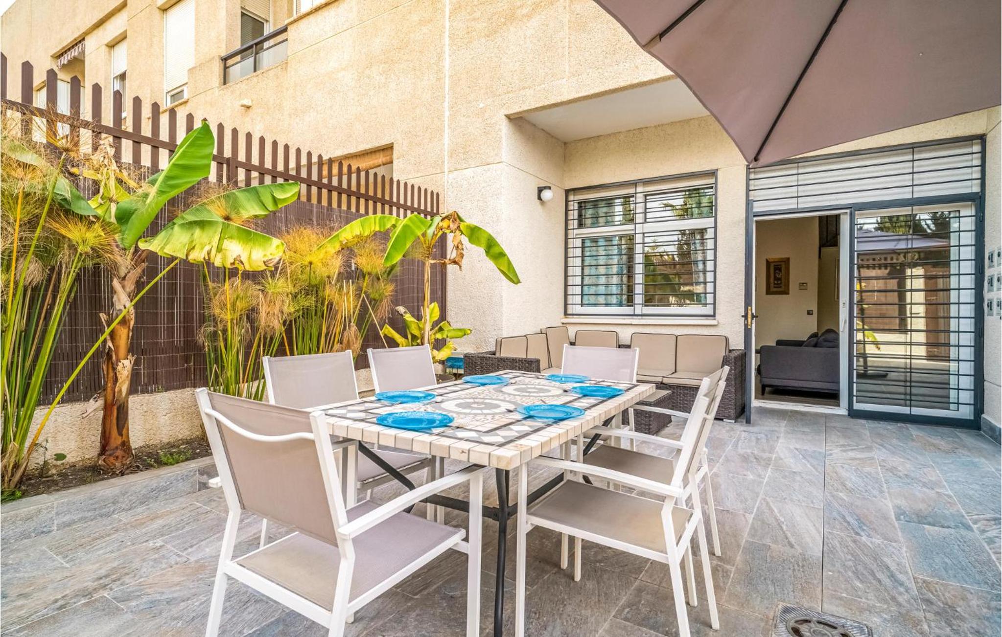 Amazing Home In Benalmádena With Kitchen