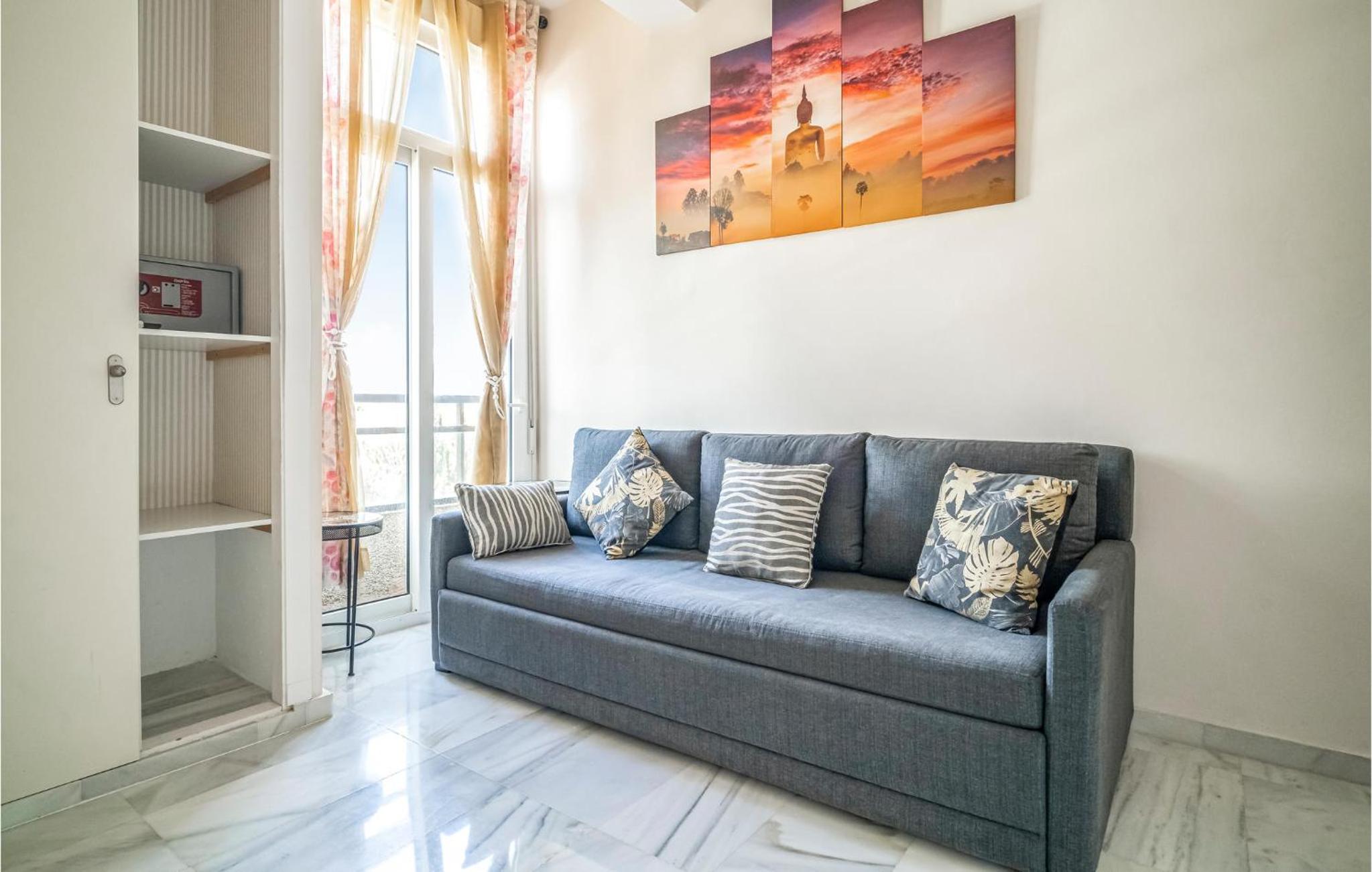 Amazing Home In Benalmádena With Kitchen