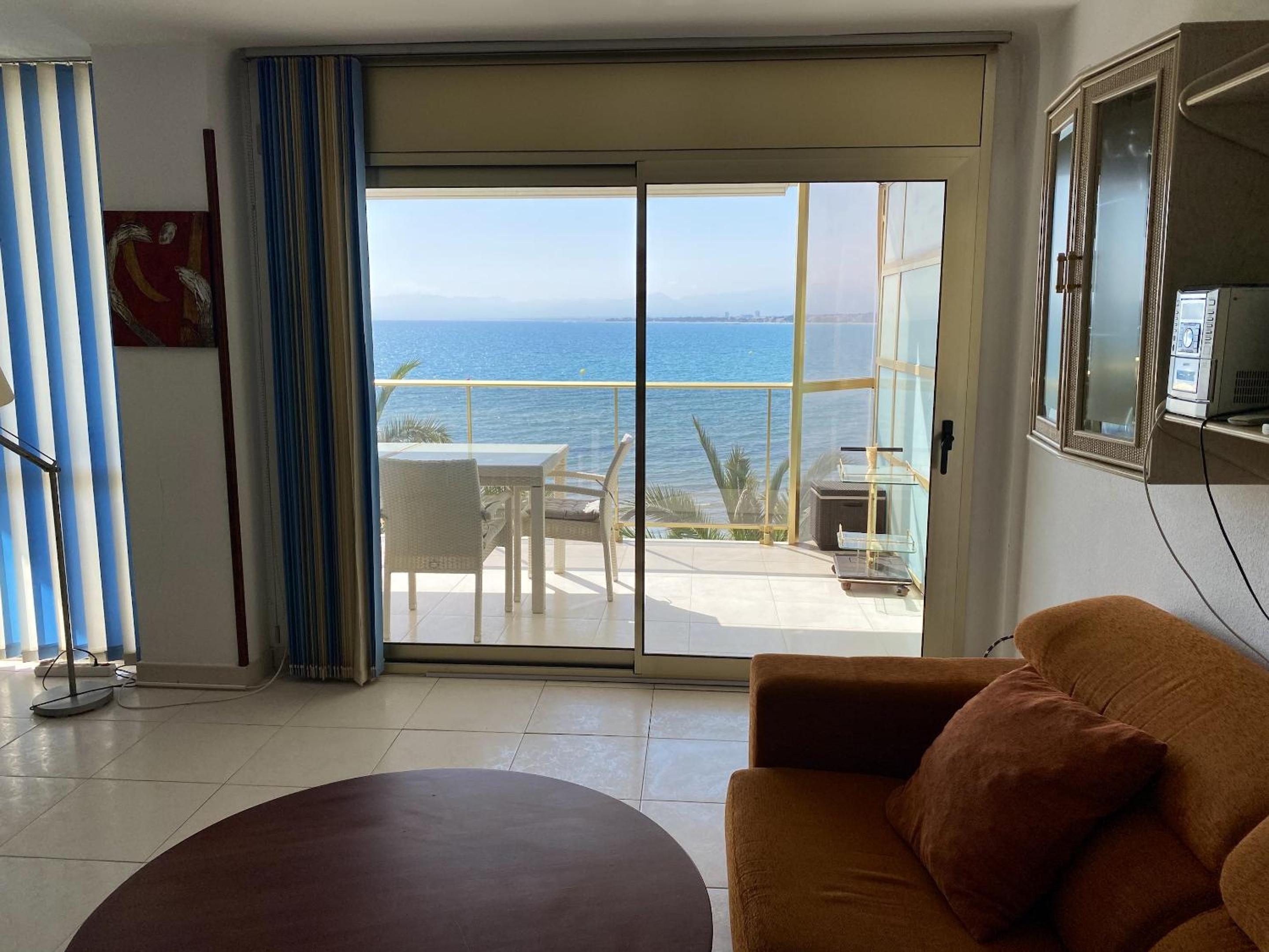 Comfortable seaside apartment in Salou - 85 m² - Sea view