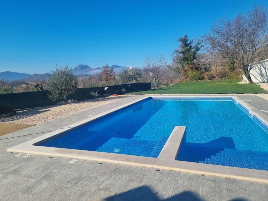 Villa MirIva view 3