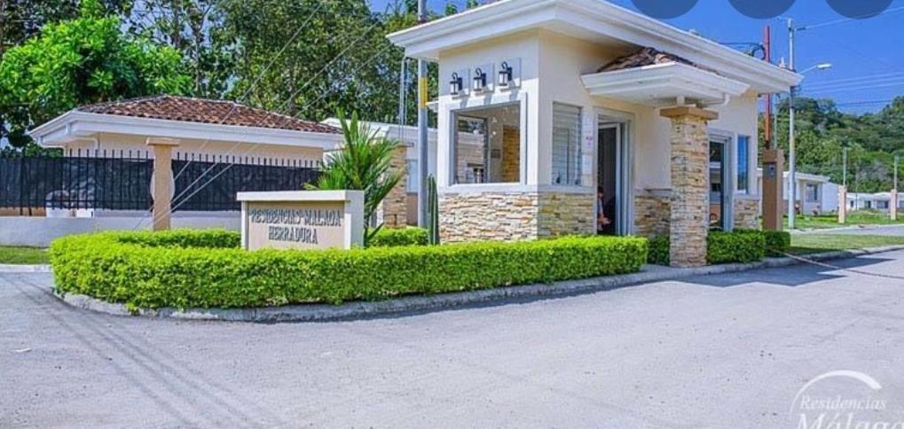 Casa de playa Herradura con piscina y jacuzzi