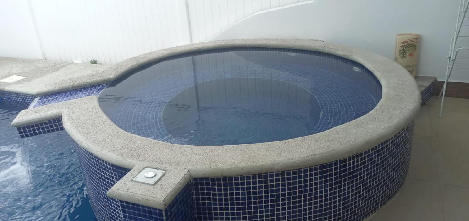 Casa de playa Herradura con piscina y jacuzzi
