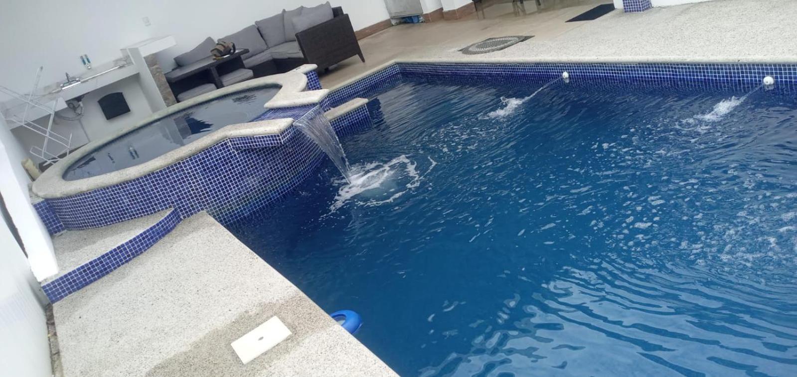 Casa de playa Herradura con piscina y jacuzzi