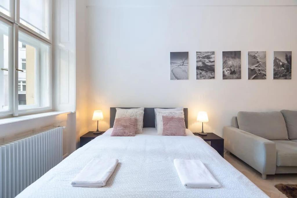 Modern Apartment Old Town Prague